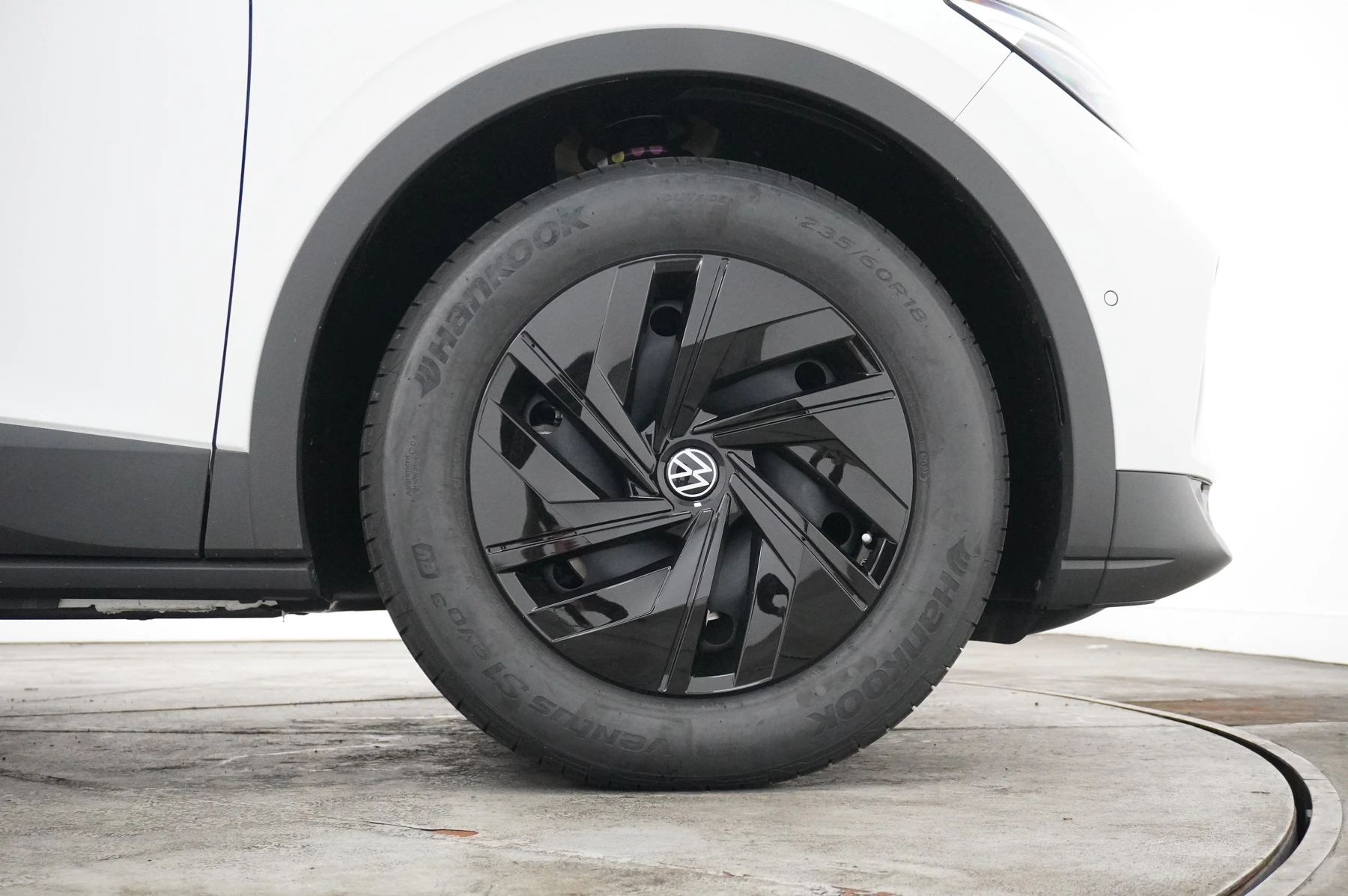 Volkswagen-ID.4-image-19