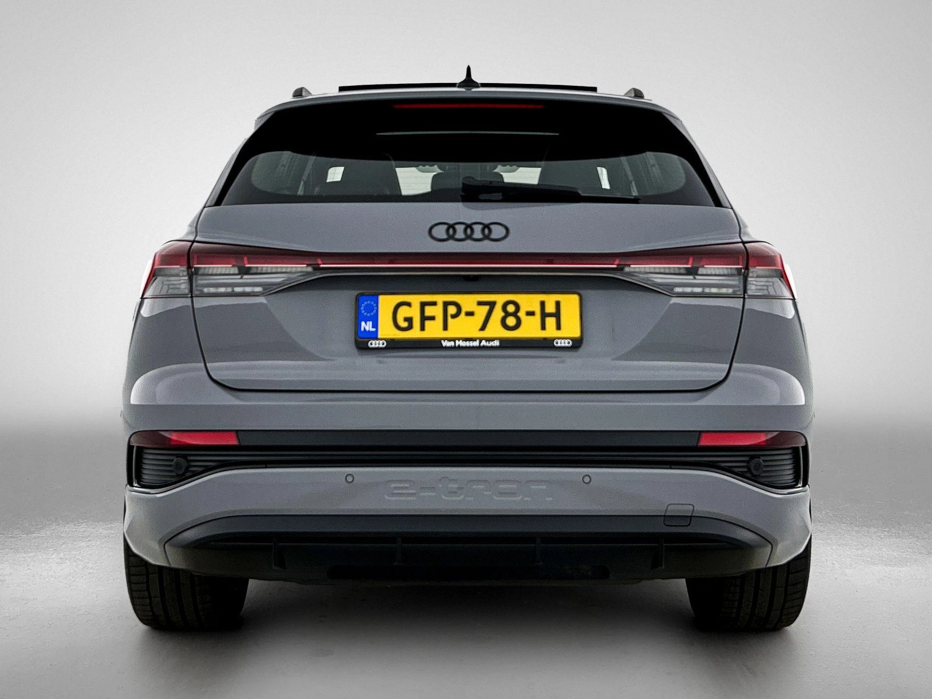 Audi-Q4 e-tron-image-3