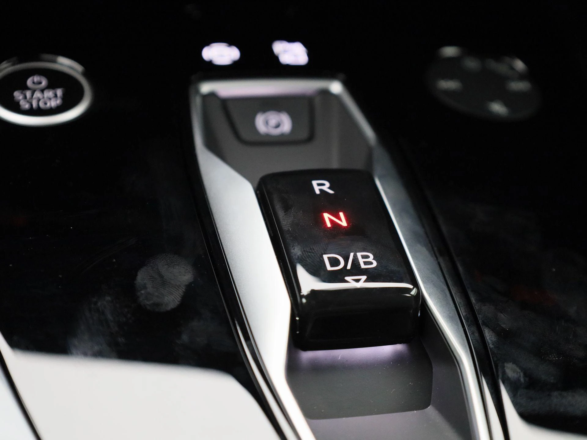 Audi-Q4 e-tron-image-18
