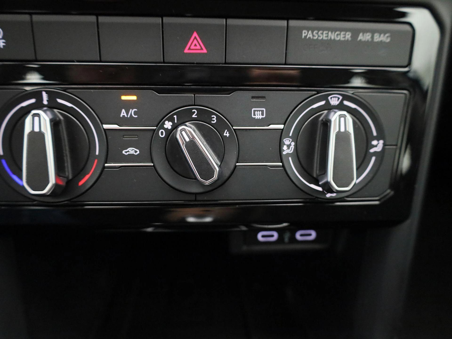Volkswagen-T-Cross-image-20