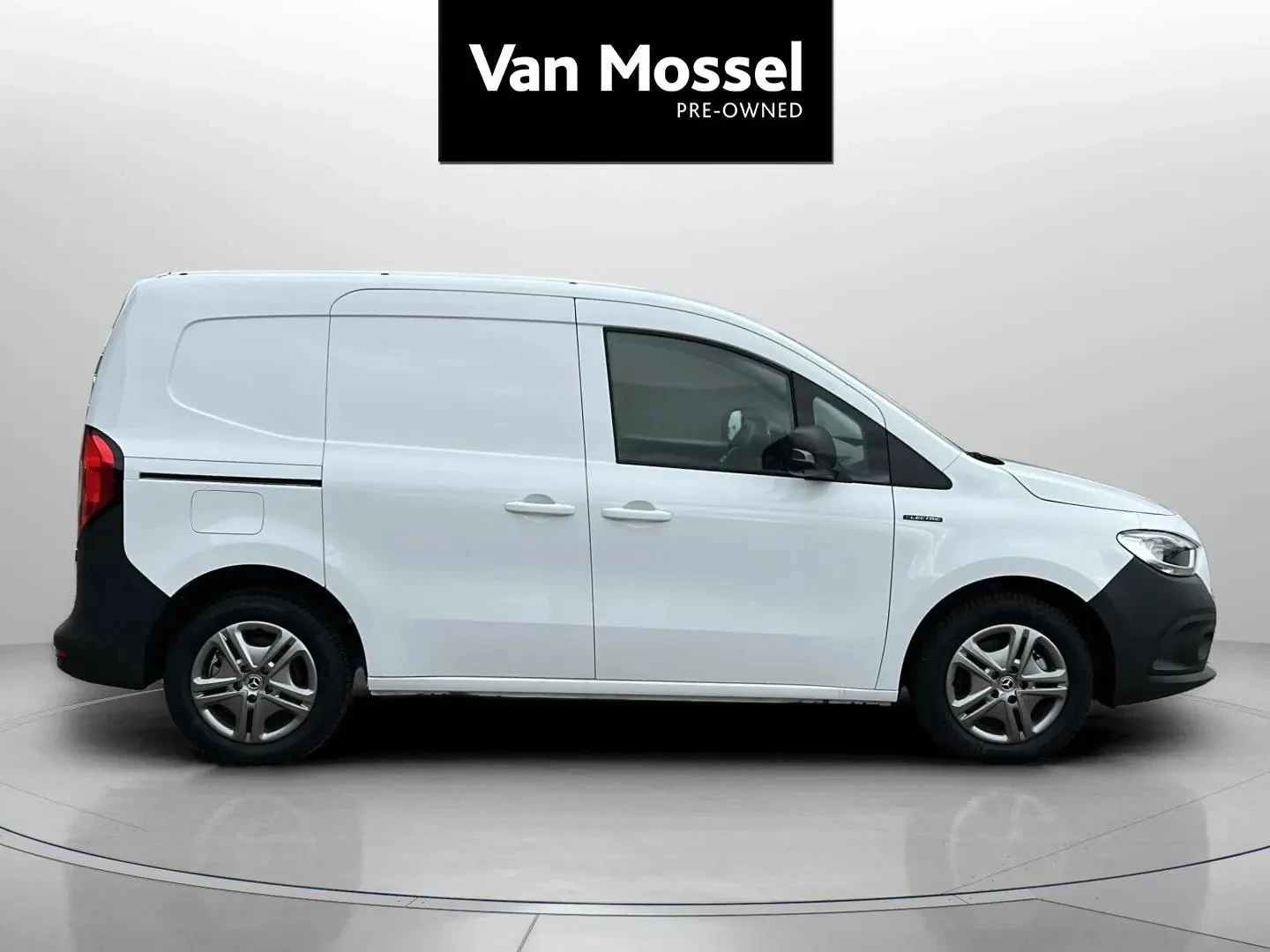 Mercedes-Benz-eCitan-image-4