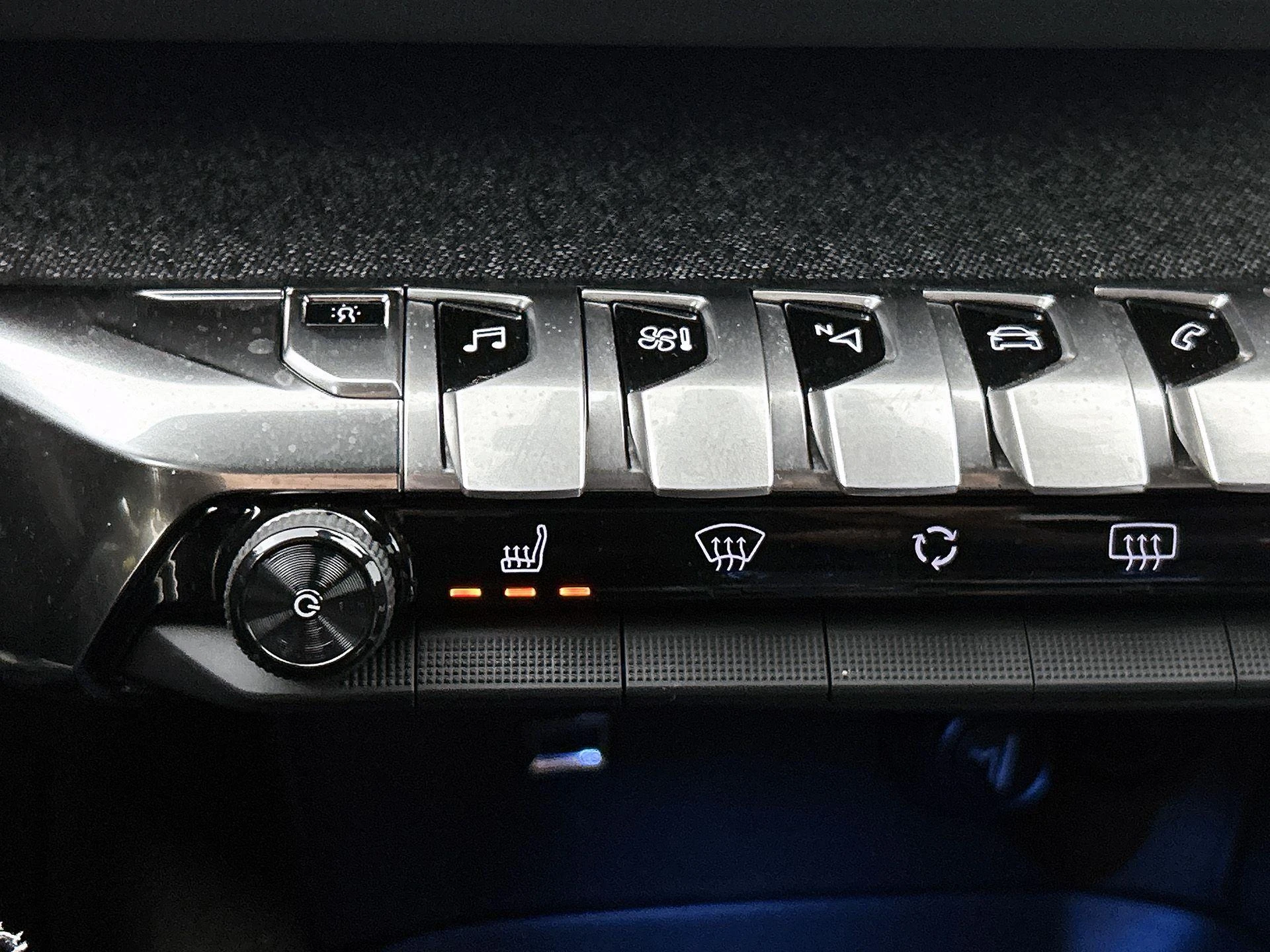 Peugeot-3008-image-7