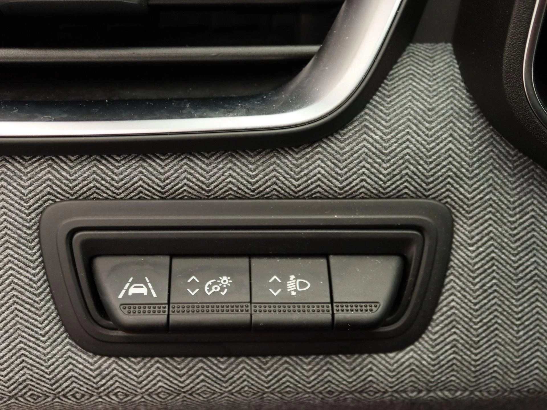 Renault-Clio-image-16