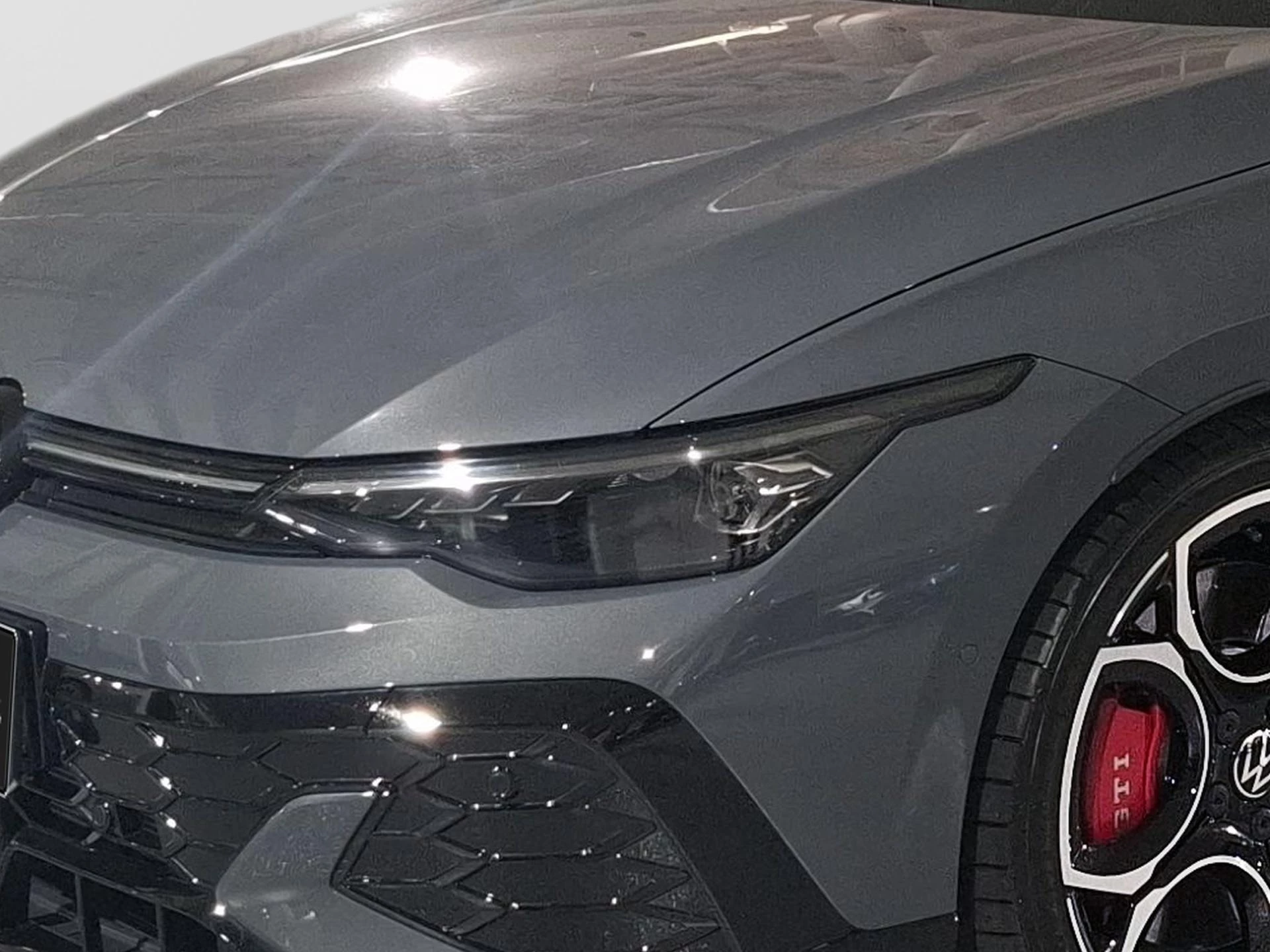 Volkswagen-Golf-image-20