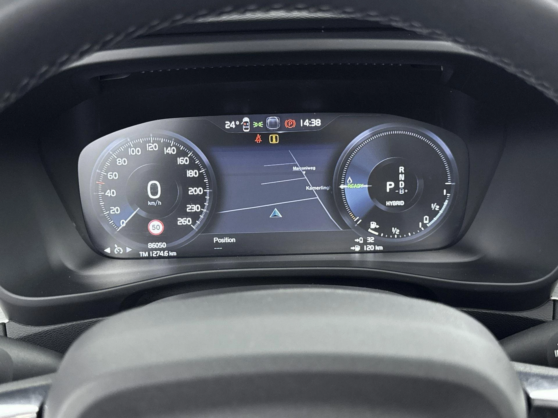 Volvo XC40 T4 Recharge Plus Dark
