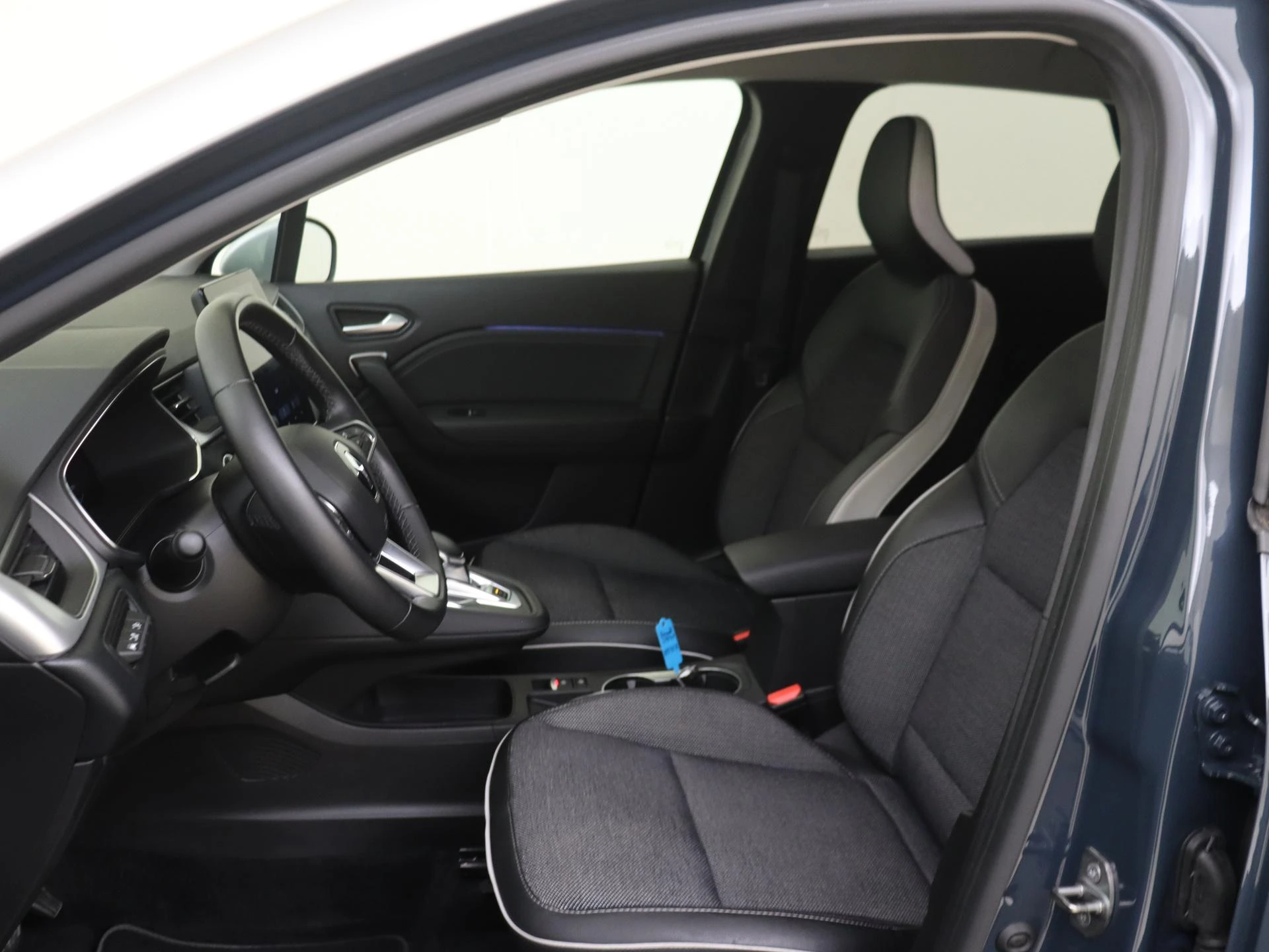 Renault-Captur-image-10