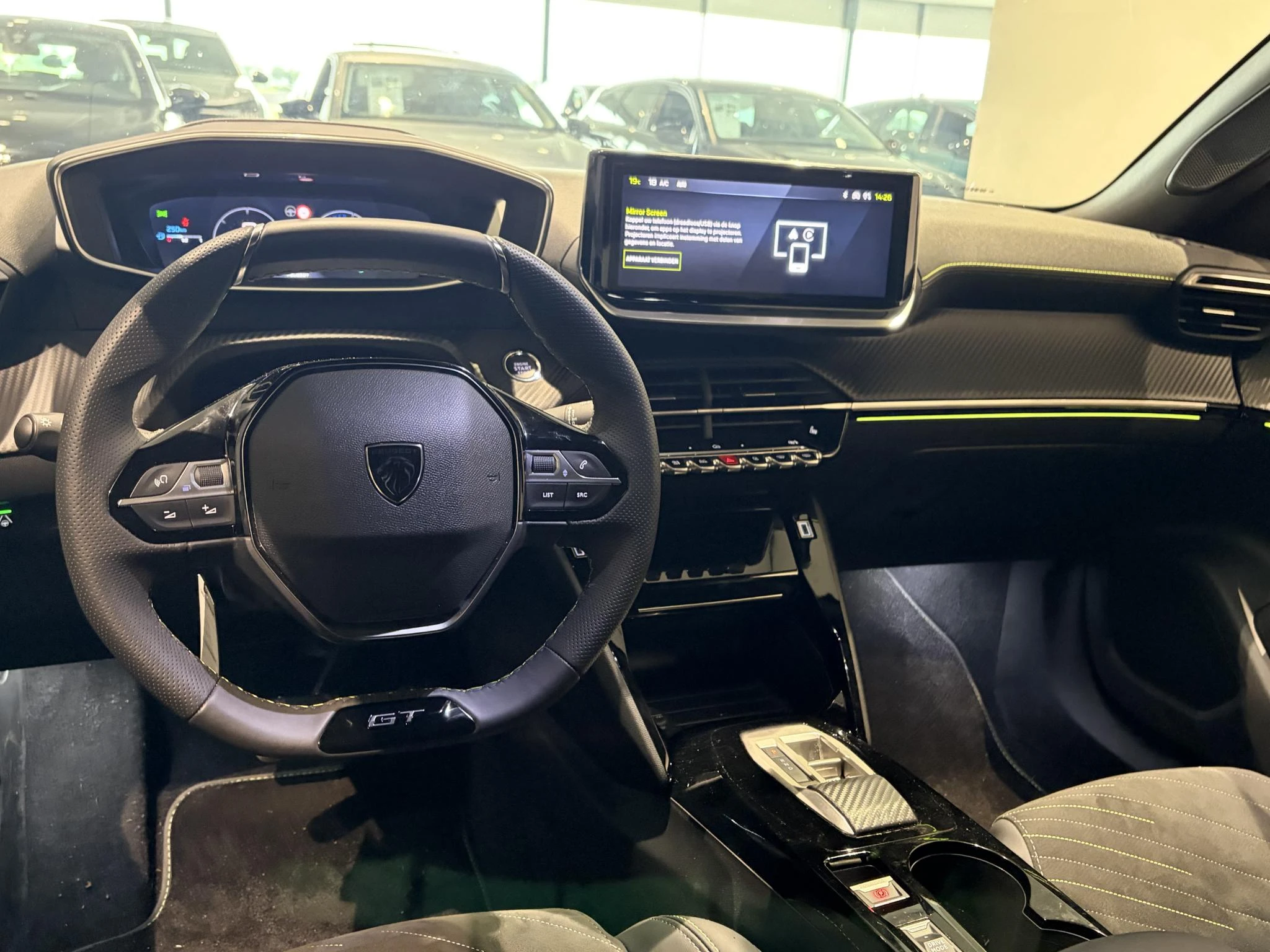 Peugeot-2008-image-7