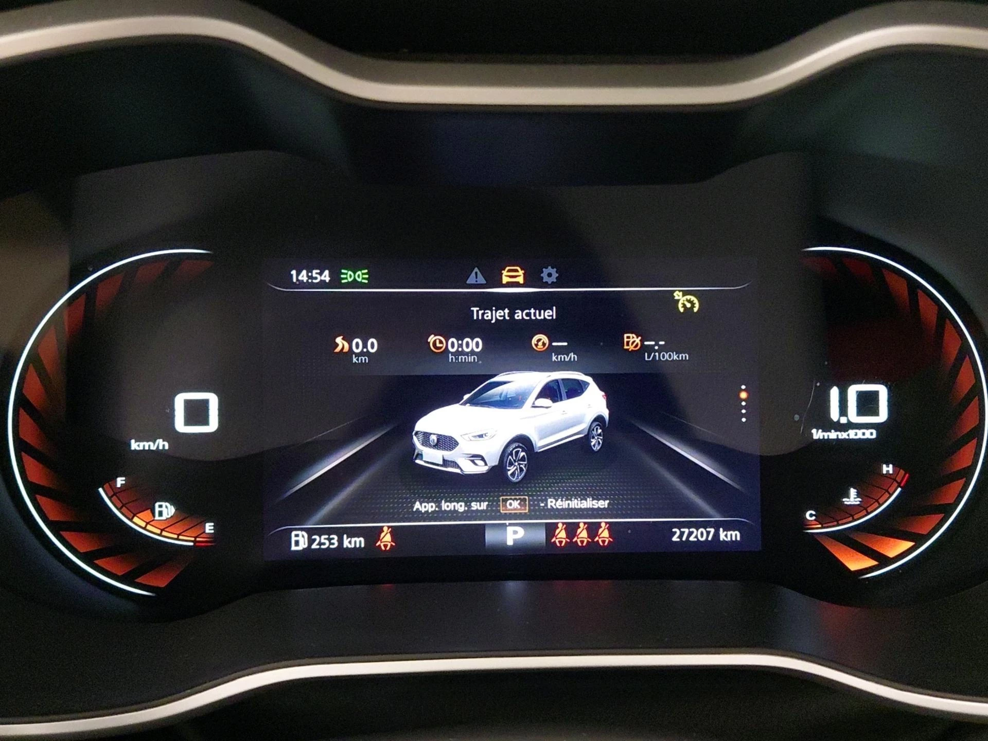 MG ZS 1.0 T-GDi AT LUXURY