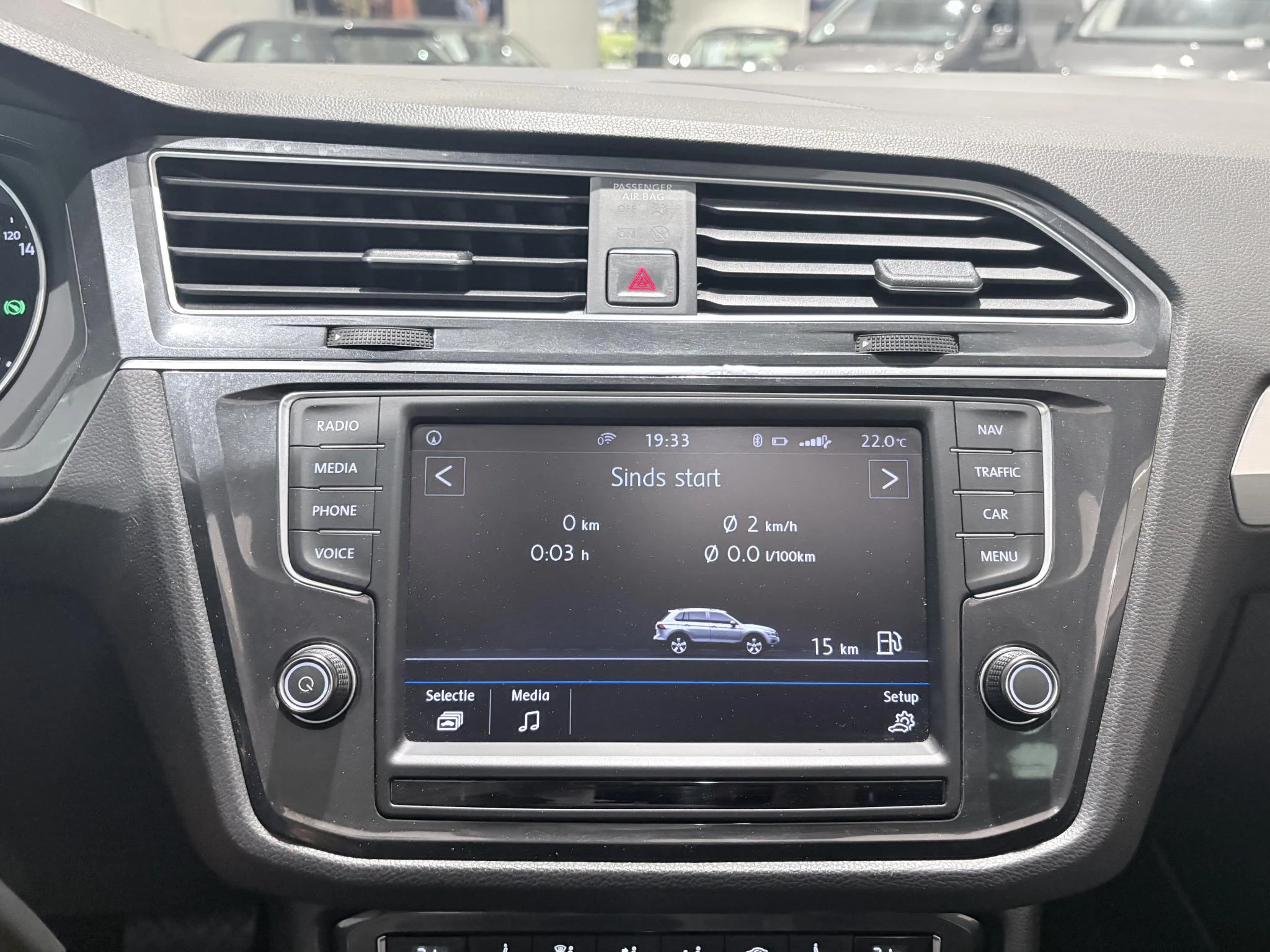 Volkswagen-Tiguan-image-24