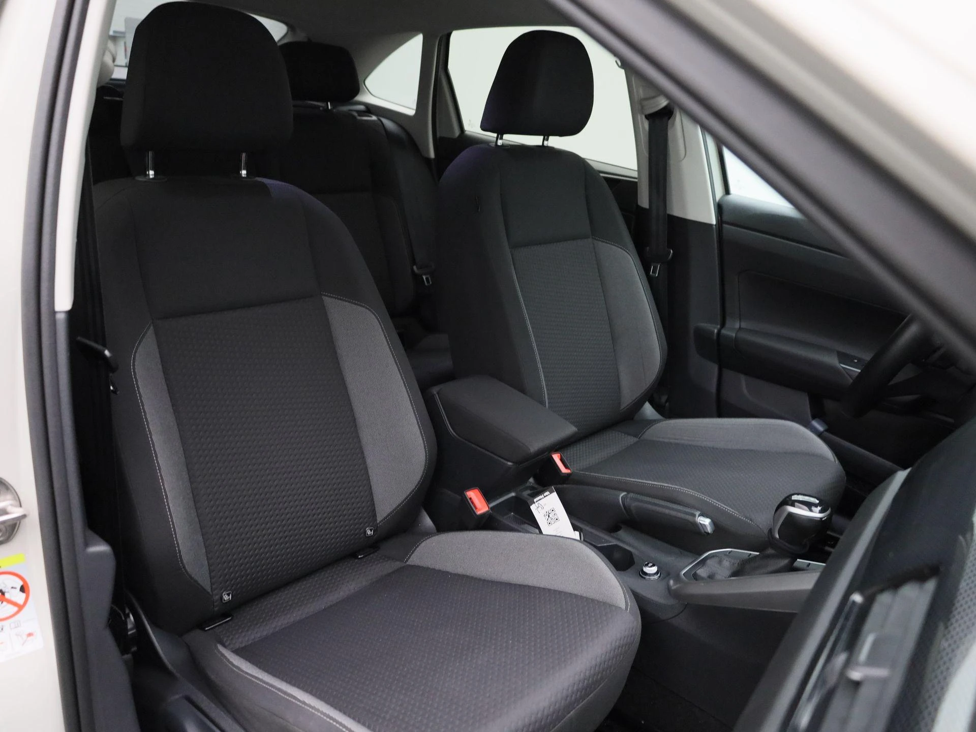 Volkswagen-Taigo-image-32