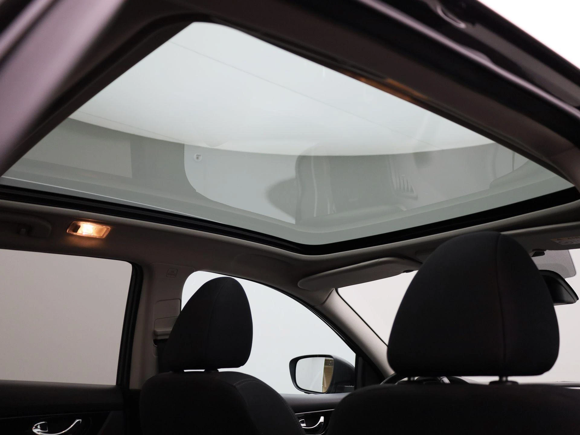 Nissan-QASHQAI-image-31