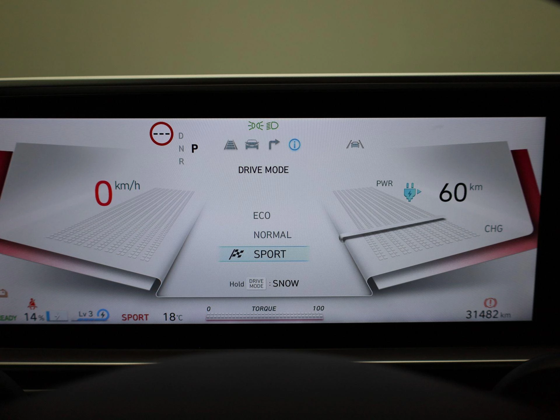 Hyundai IONIQ 6 77,4 kWh Core Plus