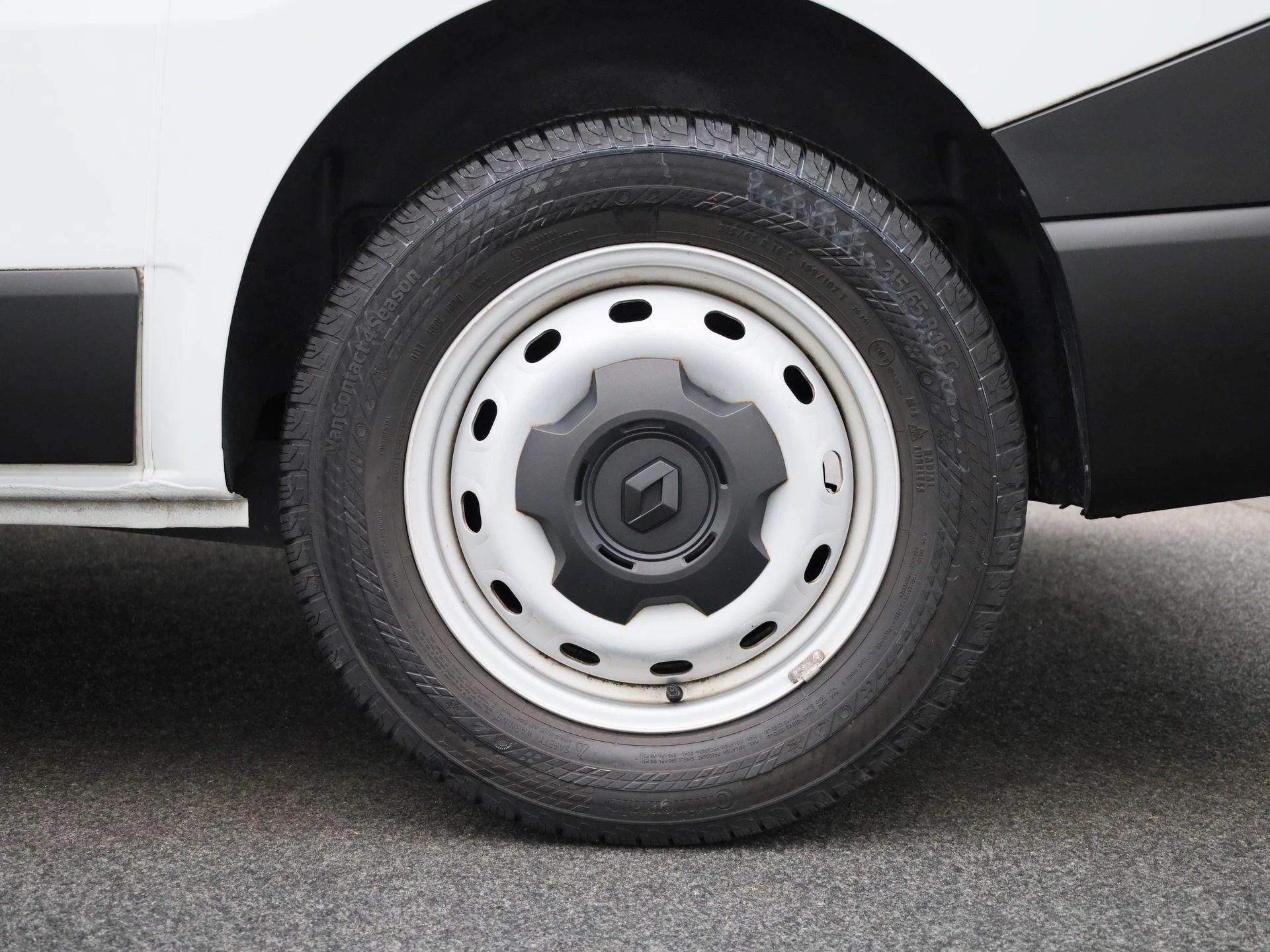 Renault-Trafic-image-19