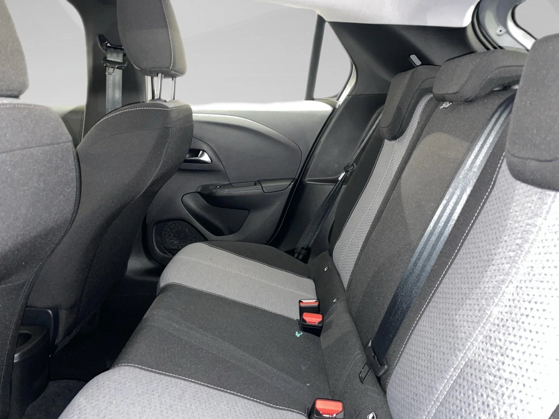 Opel-Corsa-image-10