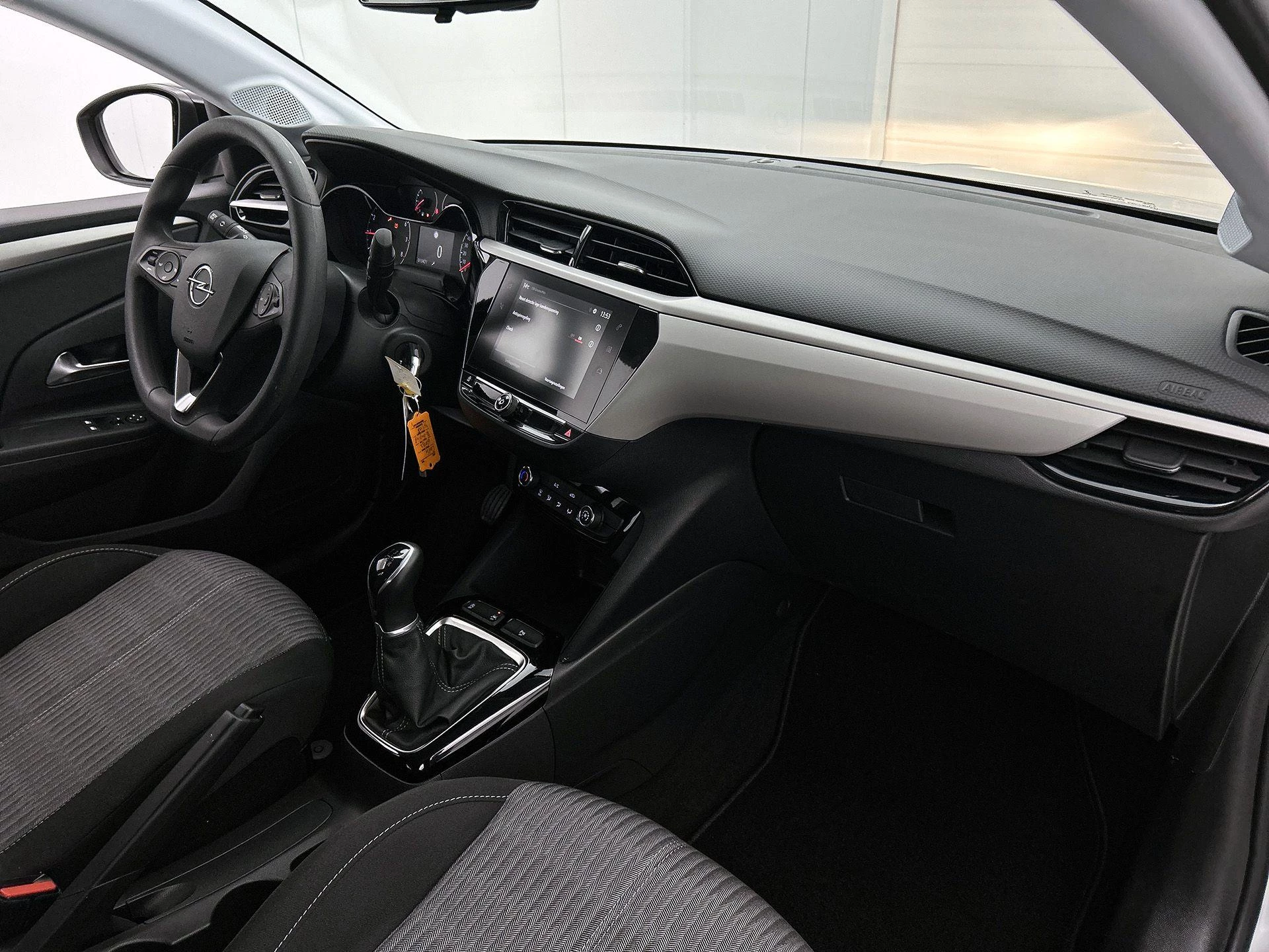 Opel-Corsa-image-18