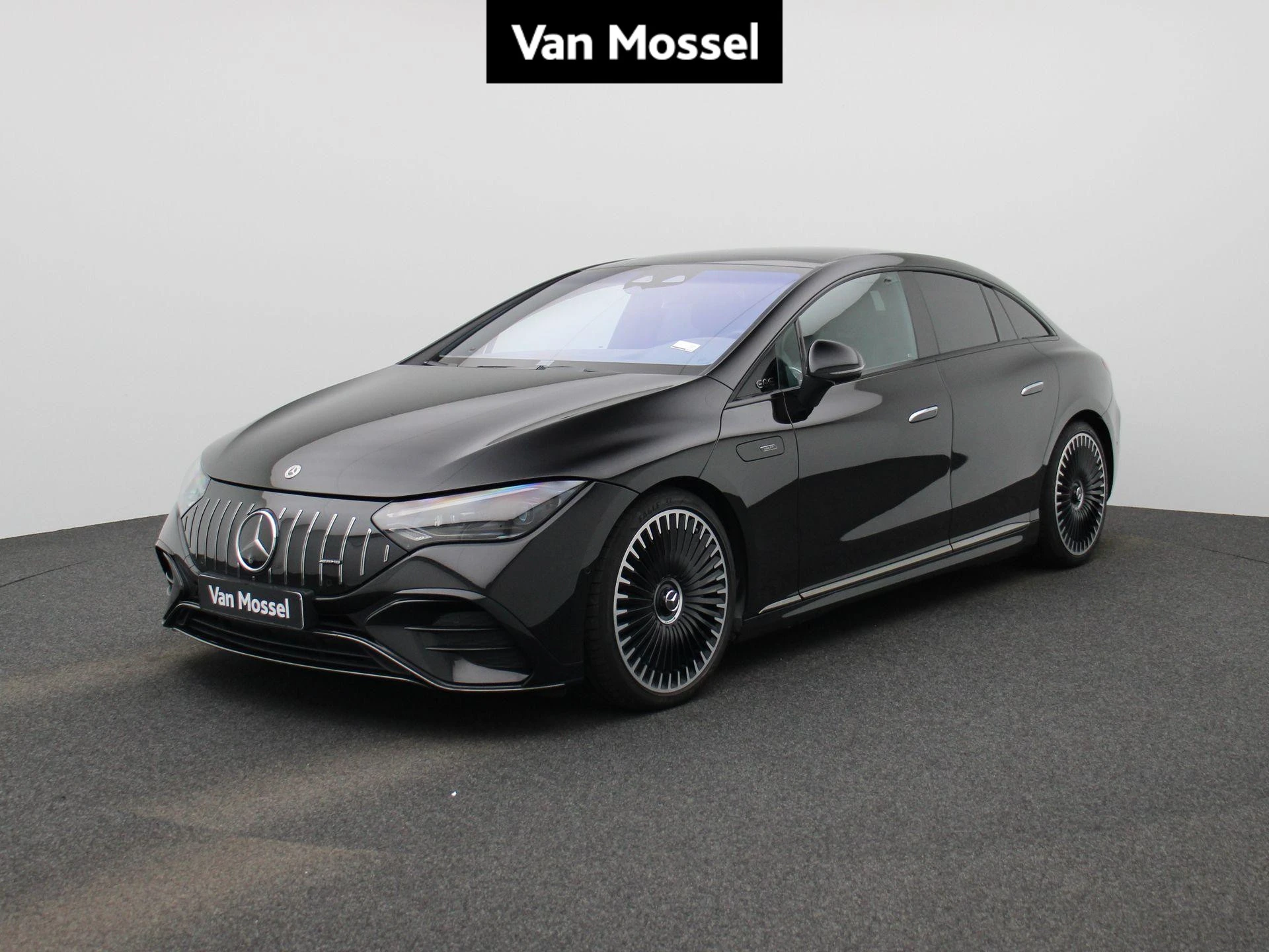 Mercedes-Benz-EQE-image-0