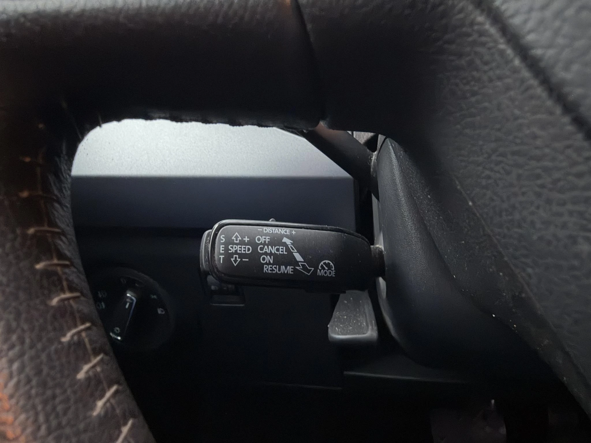 SEAT-Arona-image-8
