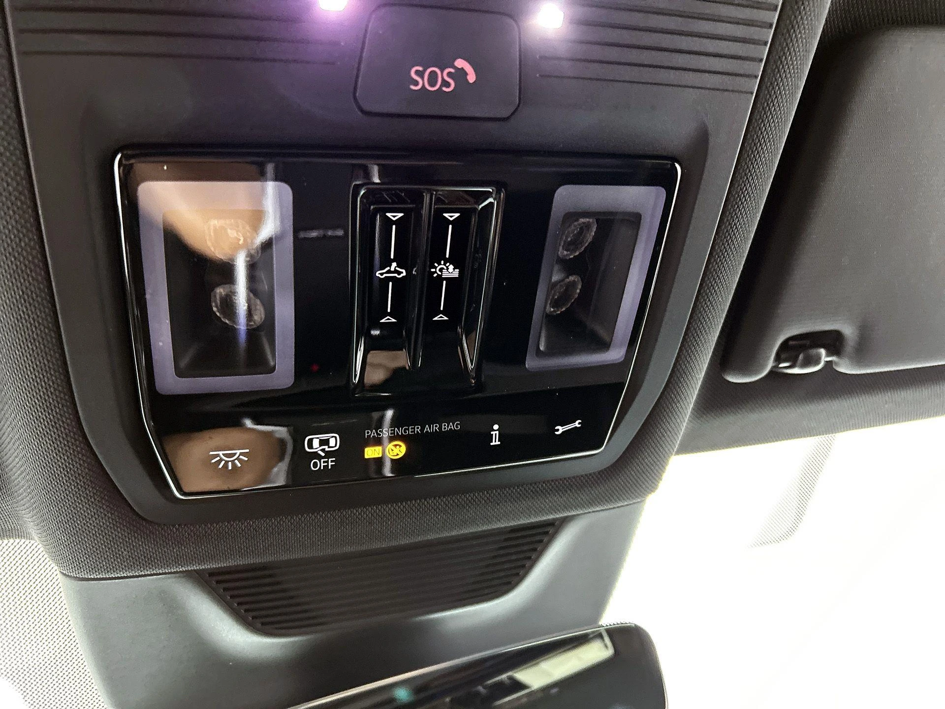 Volkswagen-Passat-image-16