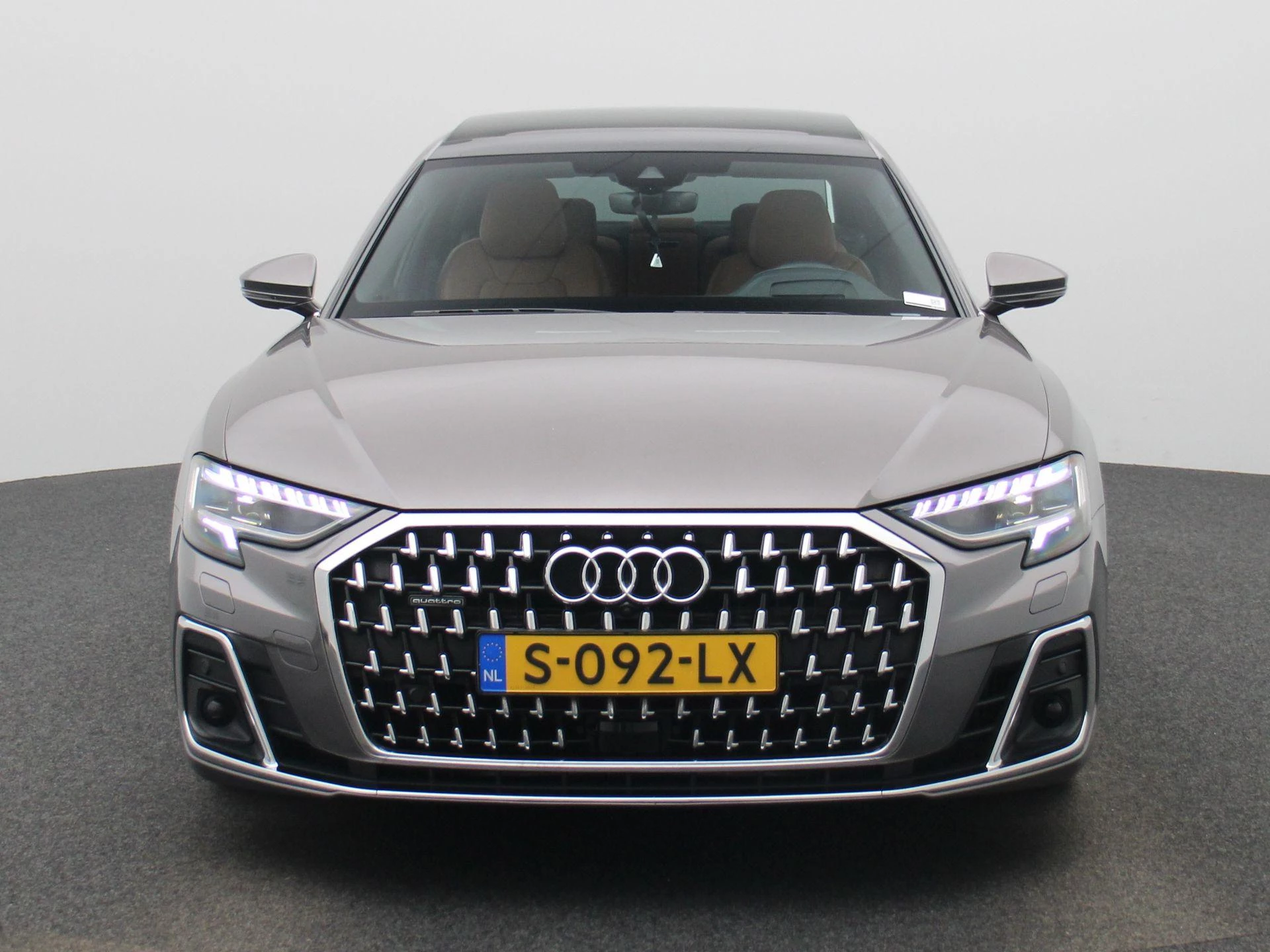 Audi A8 60 TFSI e quattro