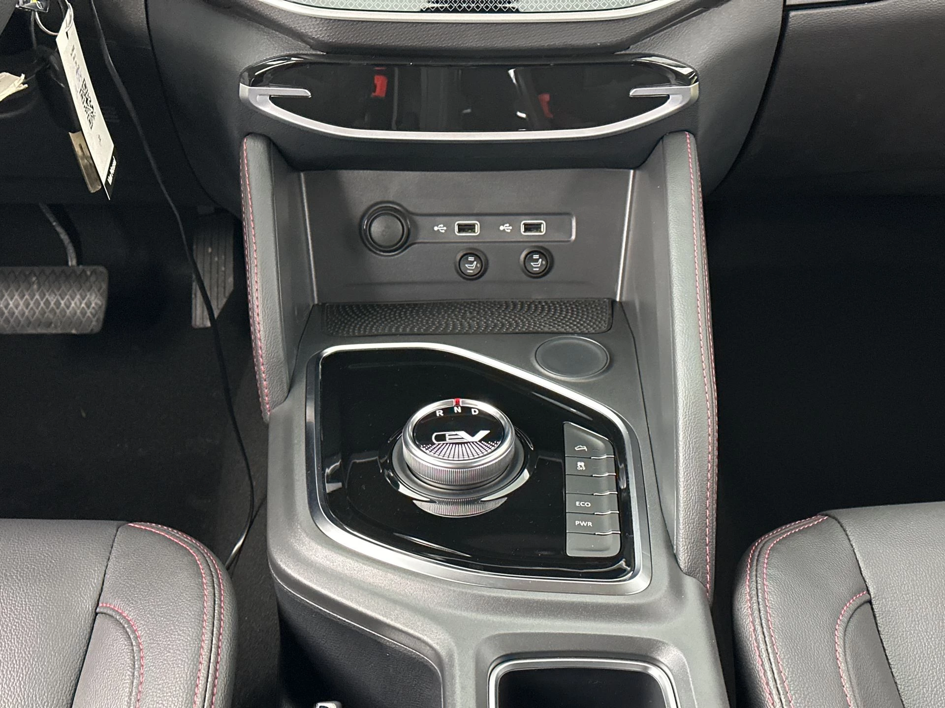 Maxus-T90 EV-image-11
