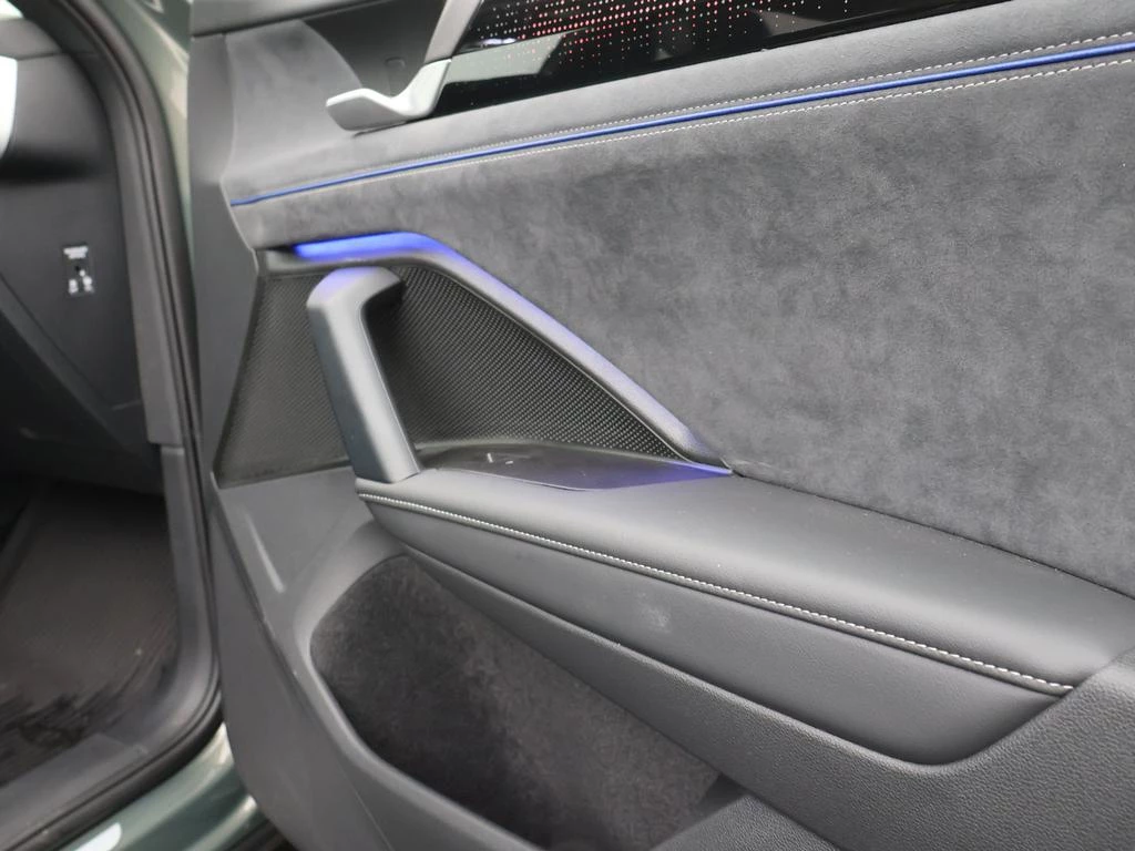Volkswagen Tayron eHybrid Tayron R-Line Business Premium 1.5TSI eHybrid 177 pk DSG / DEMO