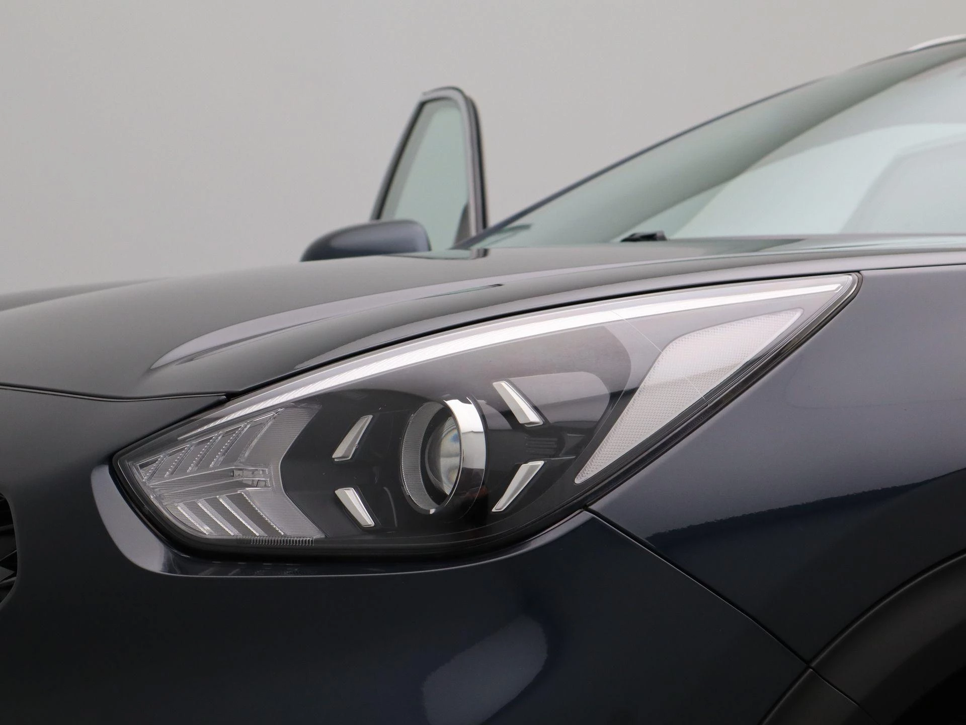 Kia-Niro-image-16