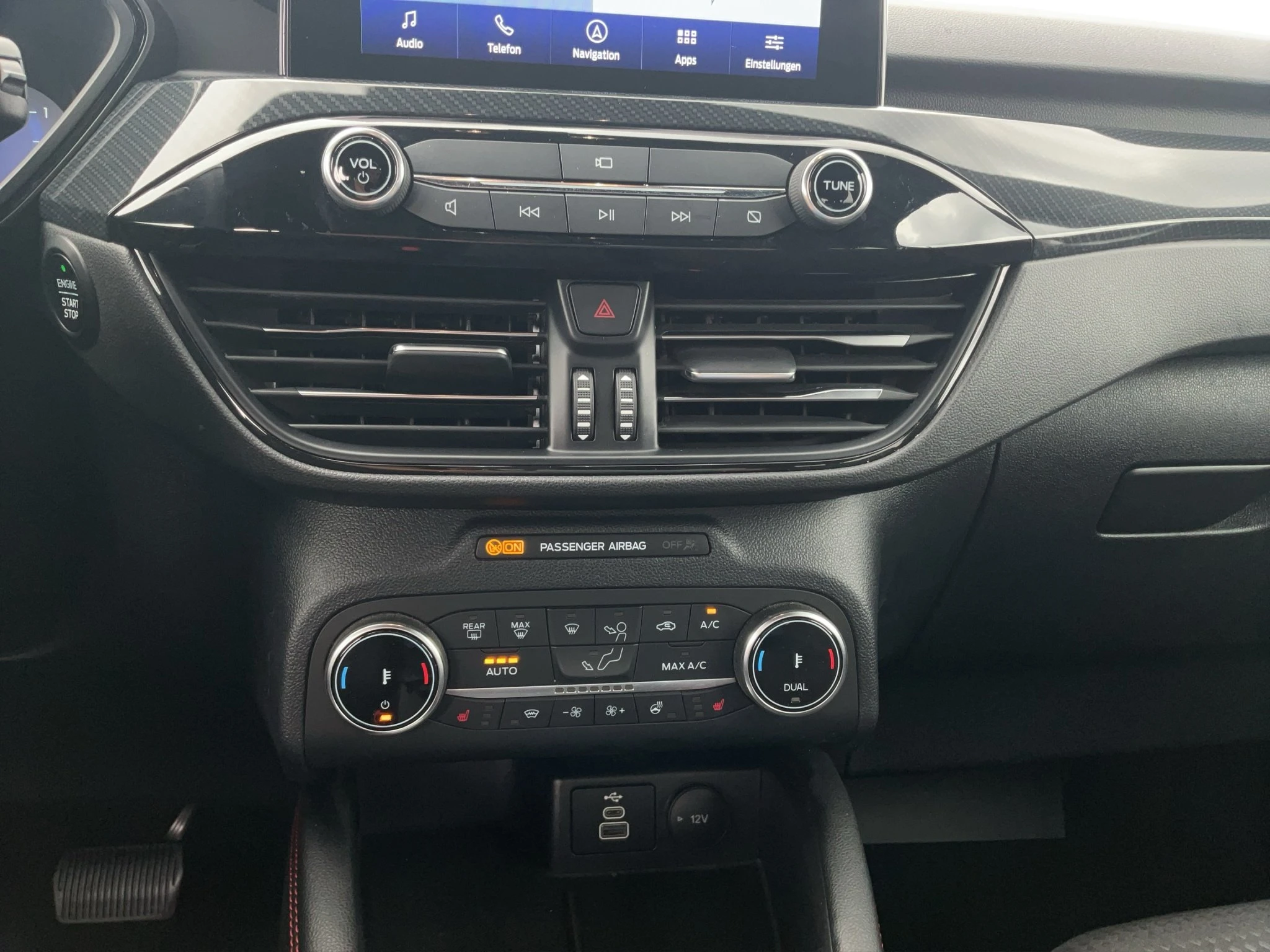 Ford-Kuga-image-13