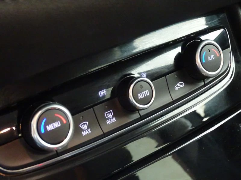 Opel-Grandland X-image-14