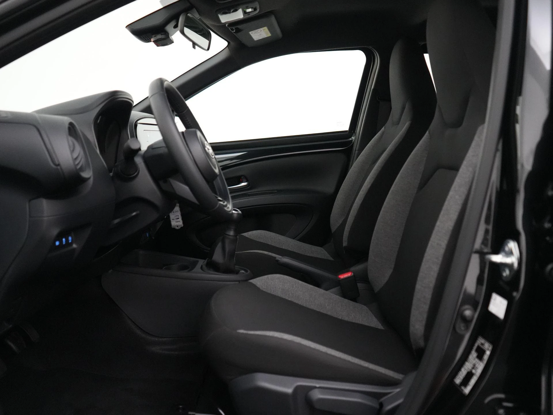 Toyota Aygo X 1.0 VVT-i MT Play