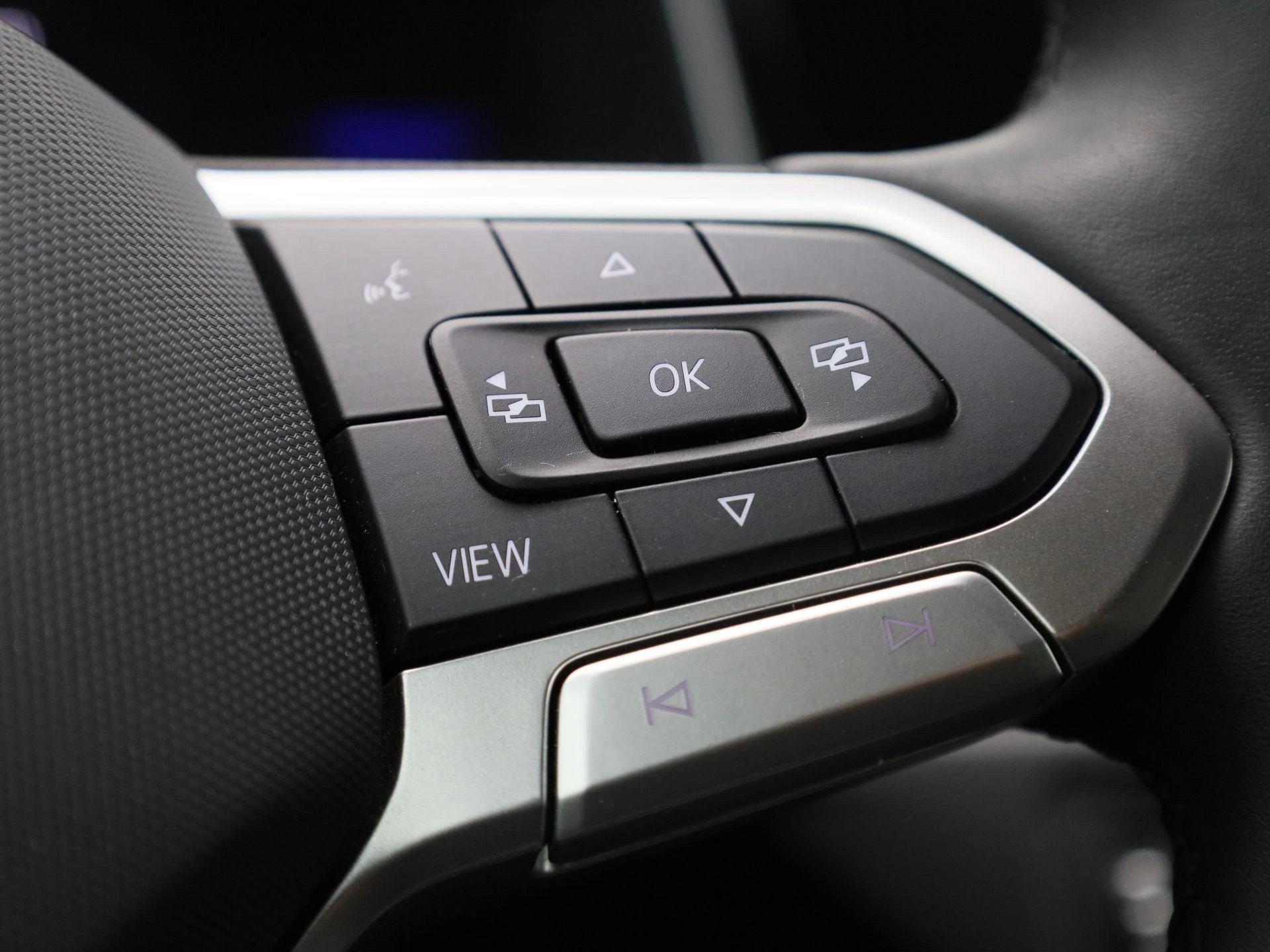 Volkswagen-Polo-image-20