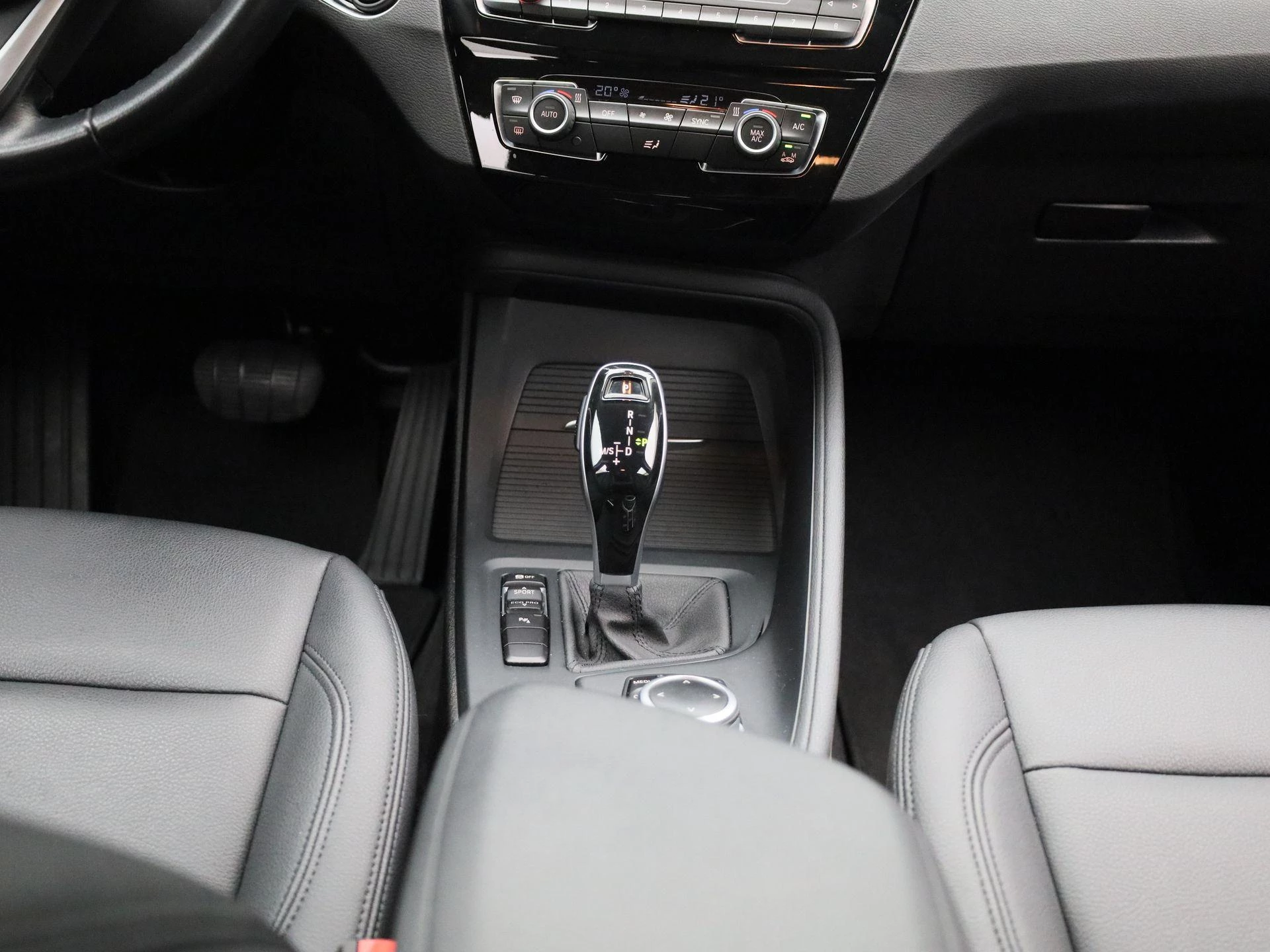 BMW X1 sDrive18iA (100 kW)