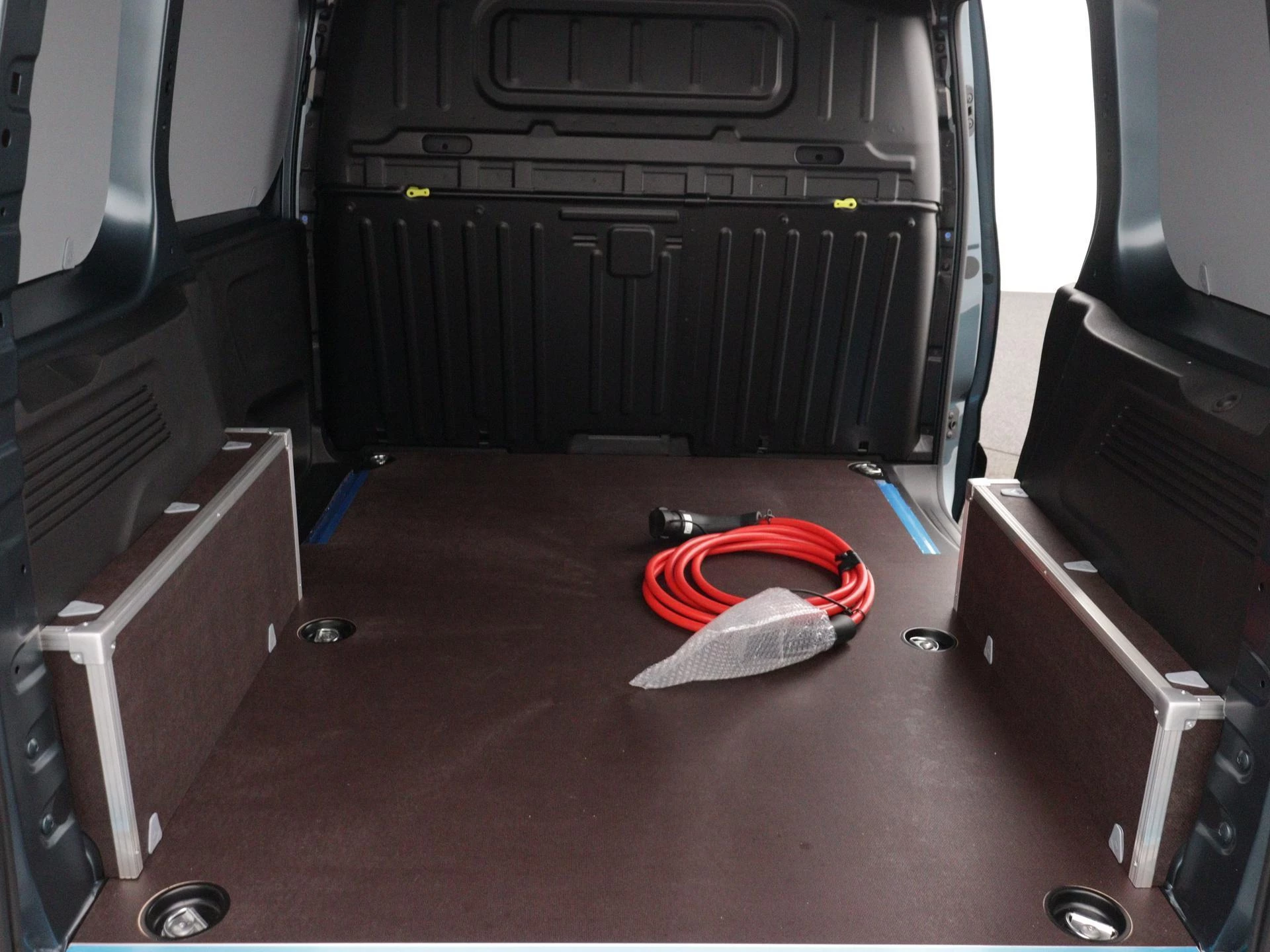 Opel-Combo-e-image-11