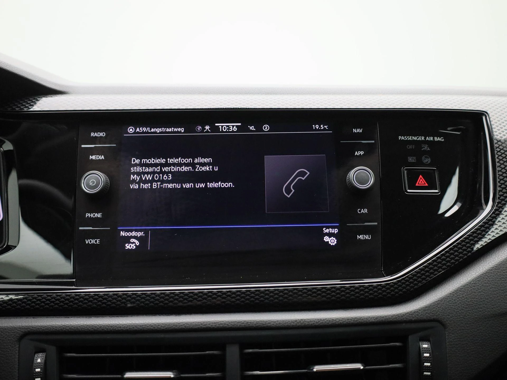 Volkswagen-Polo-image-24
