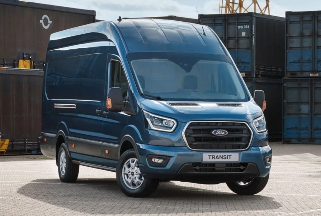 Ford-Tourneo Custom-image-0