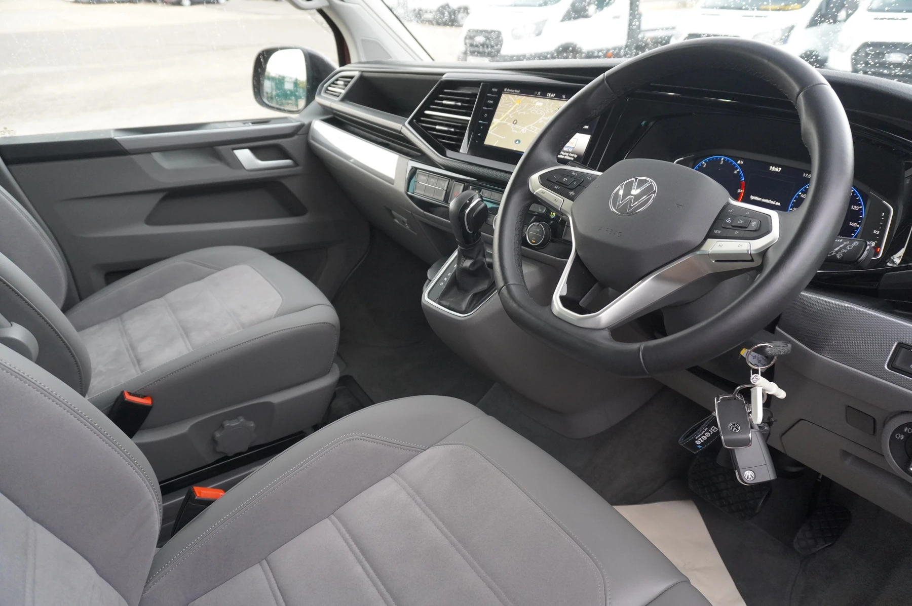 Volkswagen-California-image-5