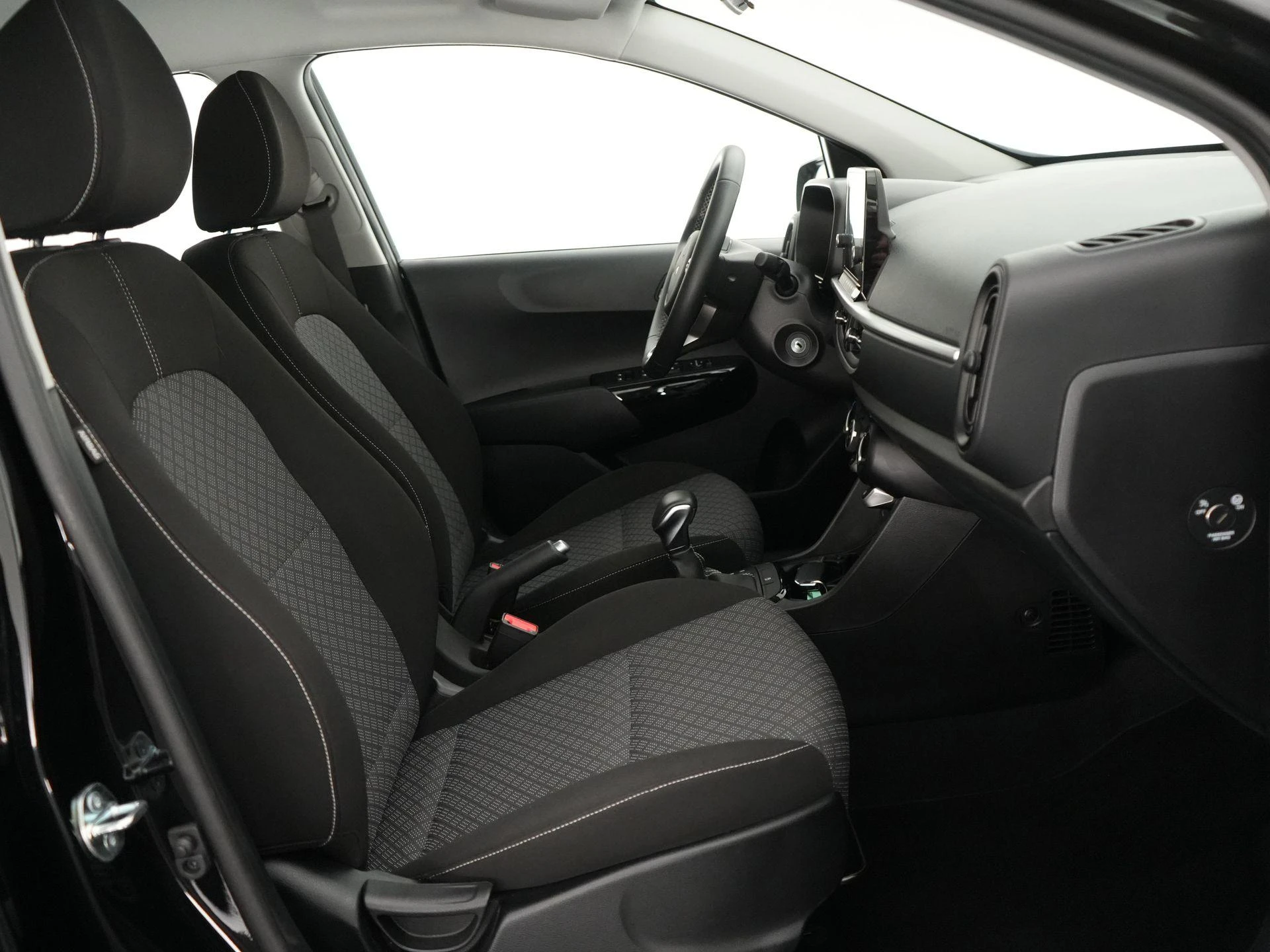 Kia-Picanto-image-11
