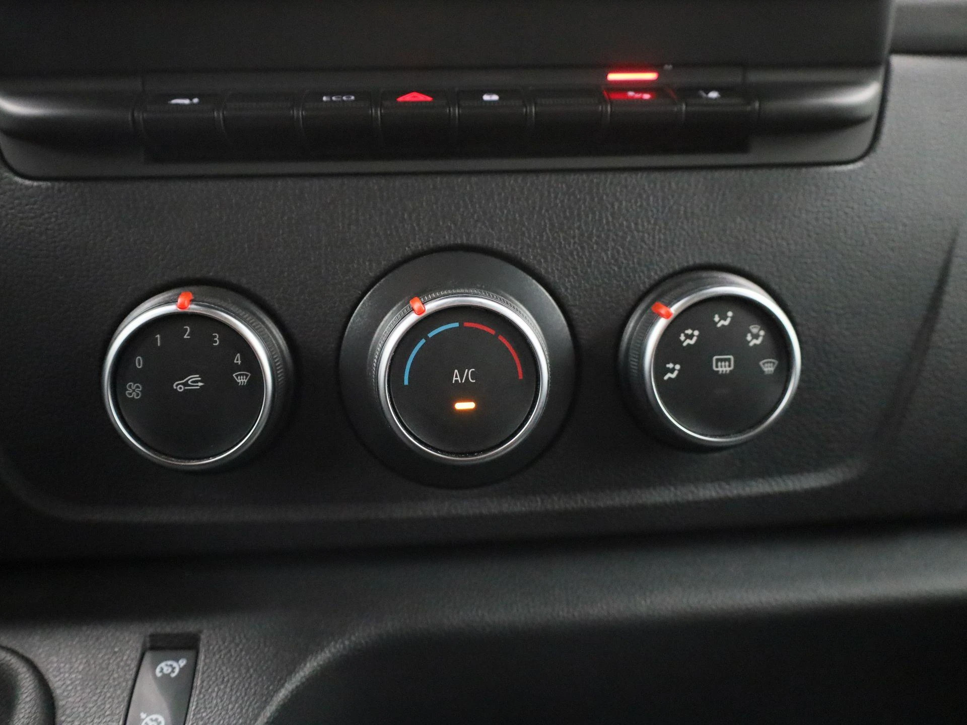 Renault-Master-image-20