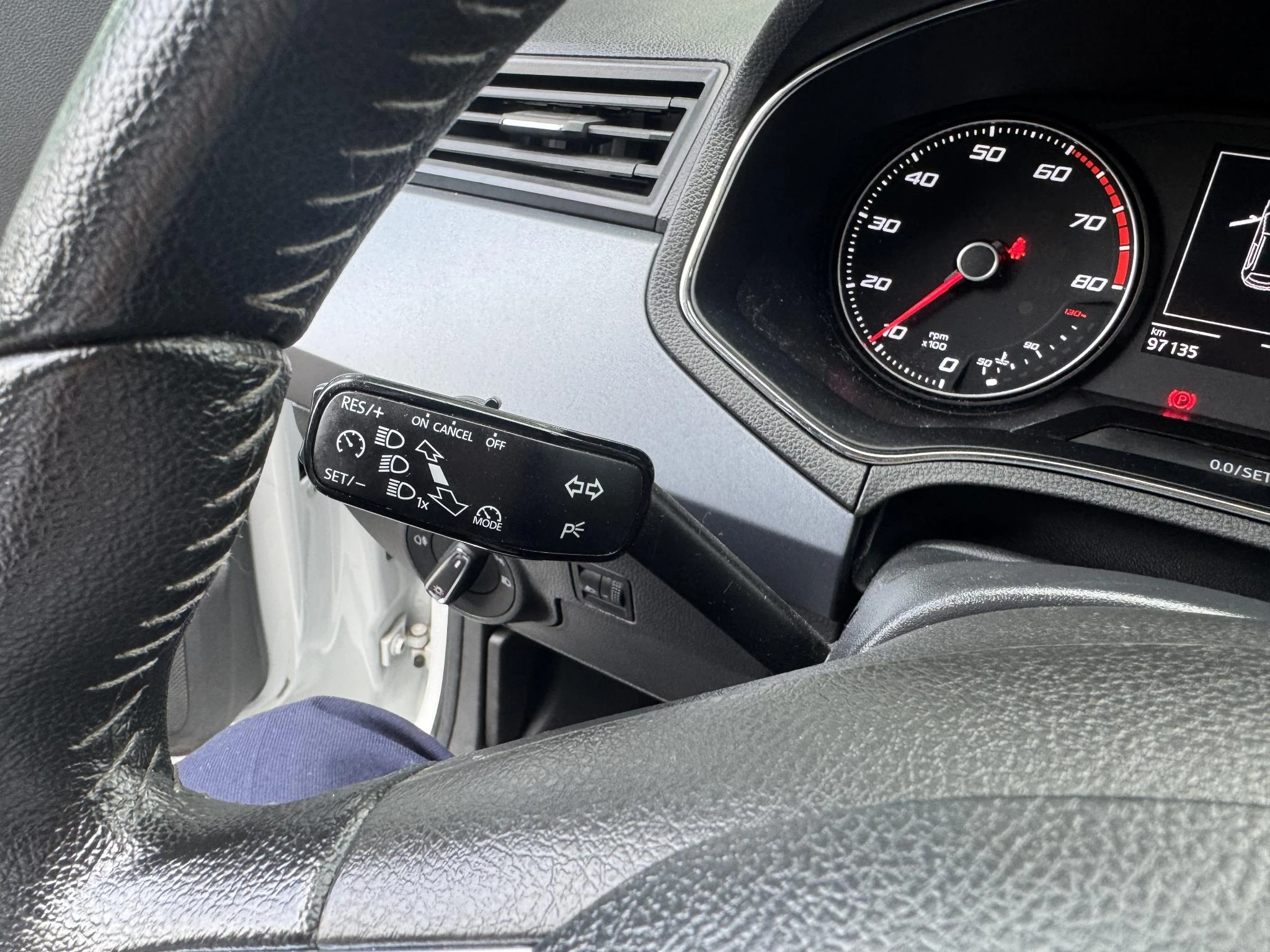 SEAT-Arona-image-10