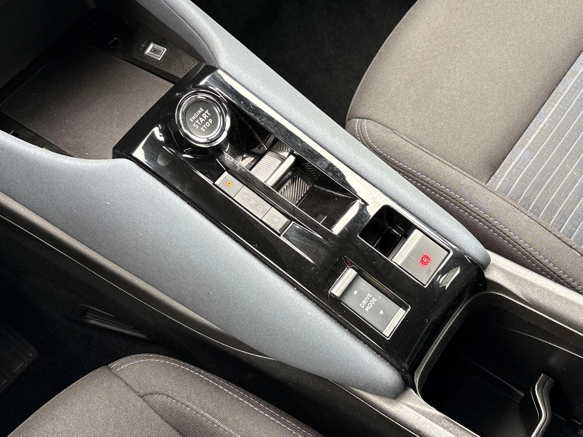 Alfa Romeo Junior Elettrica 54 kWh