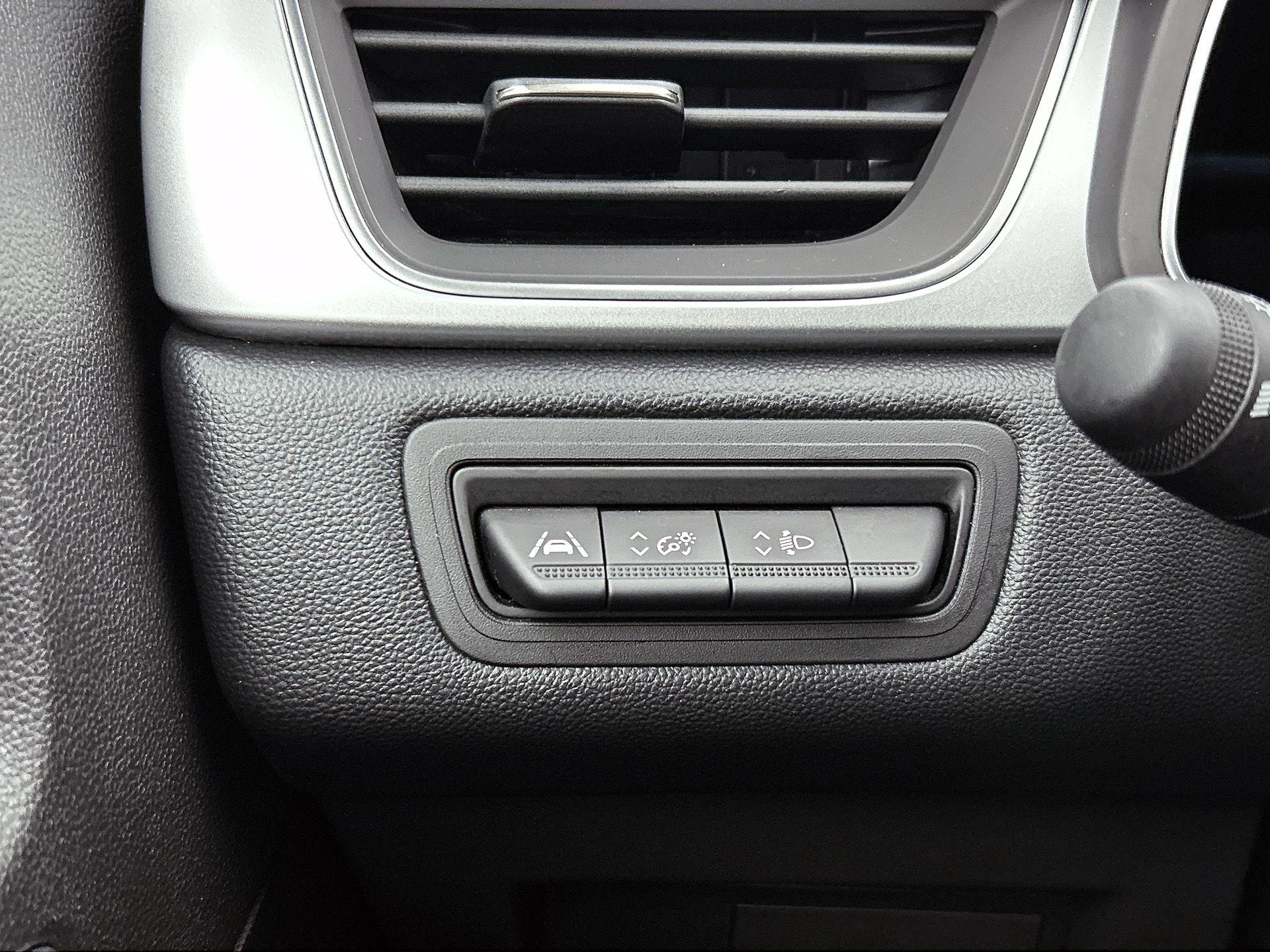 Renault-Captur-image-21
