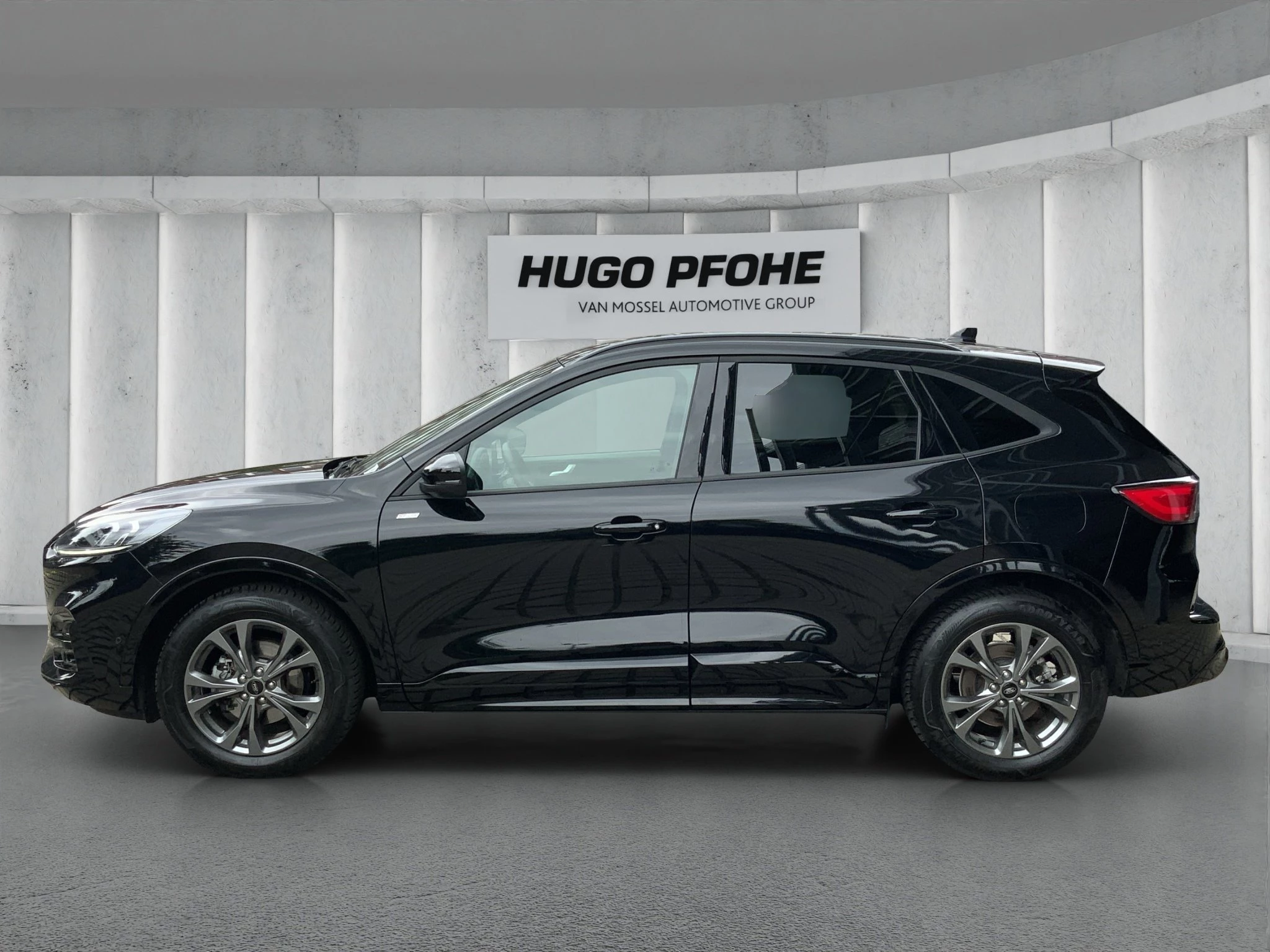 Ford Kuga ST-Line X*PANO*AHK*KAM*ACC*NAVI*SOUND-SYS.