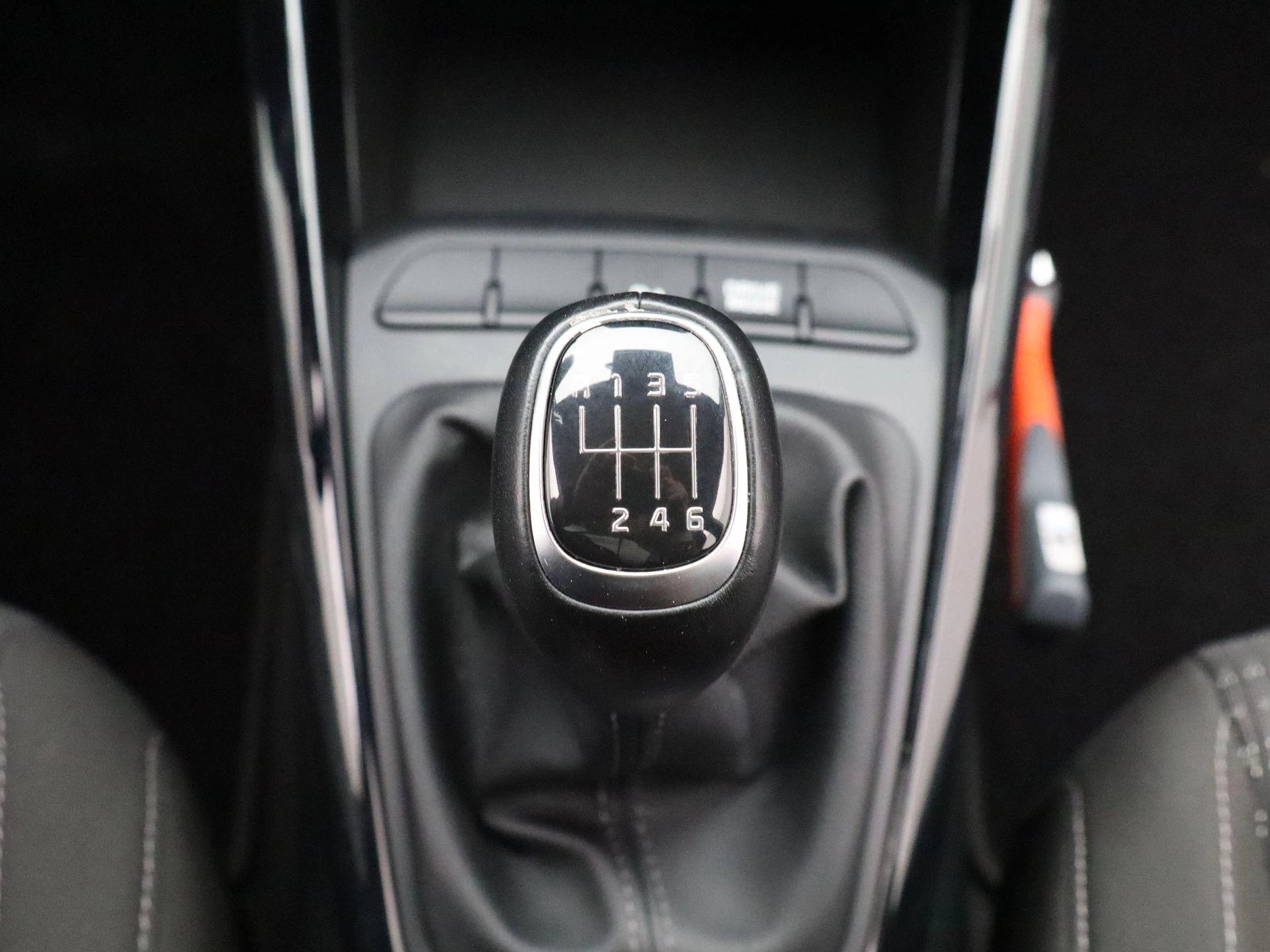 Kia-Stonic-image-17
