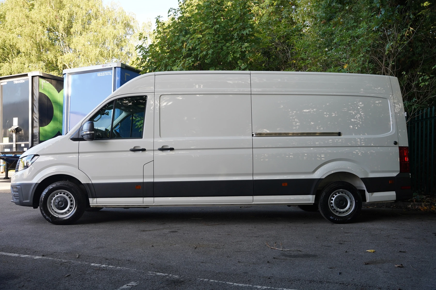 Volkswagen-Crafter-image-13
