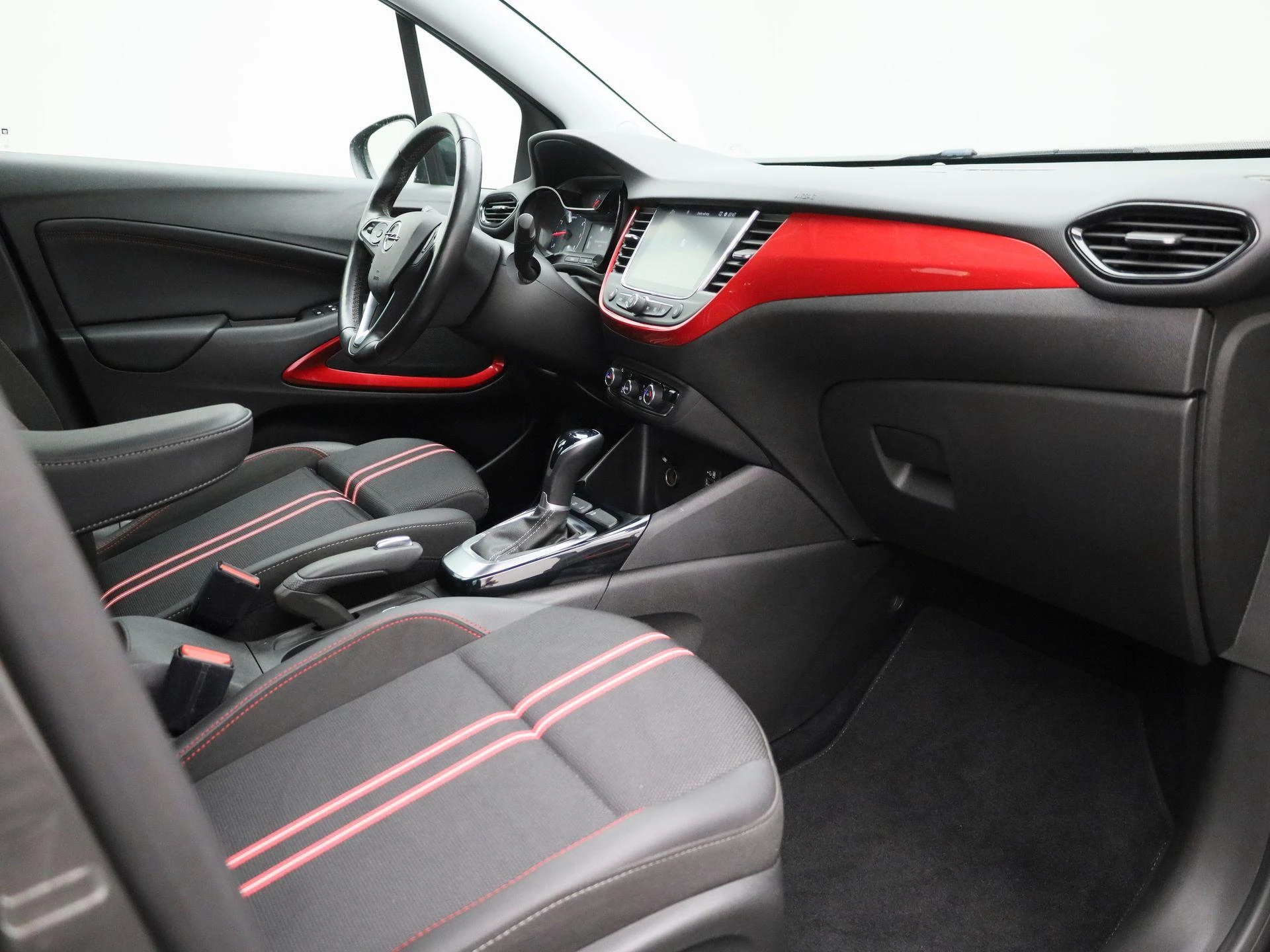 Opel-Crossland-image-30