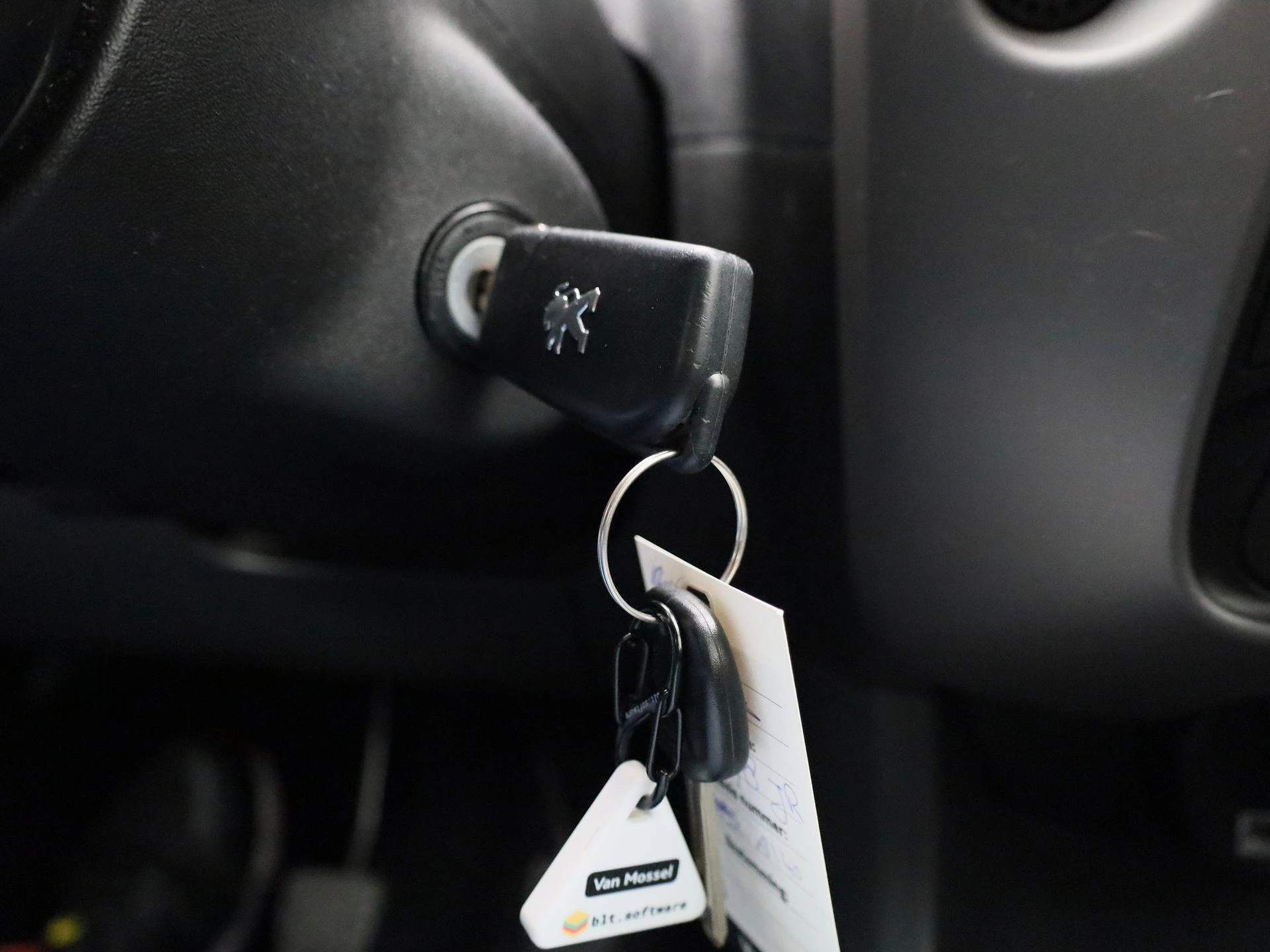 Peugeot-108-image-19