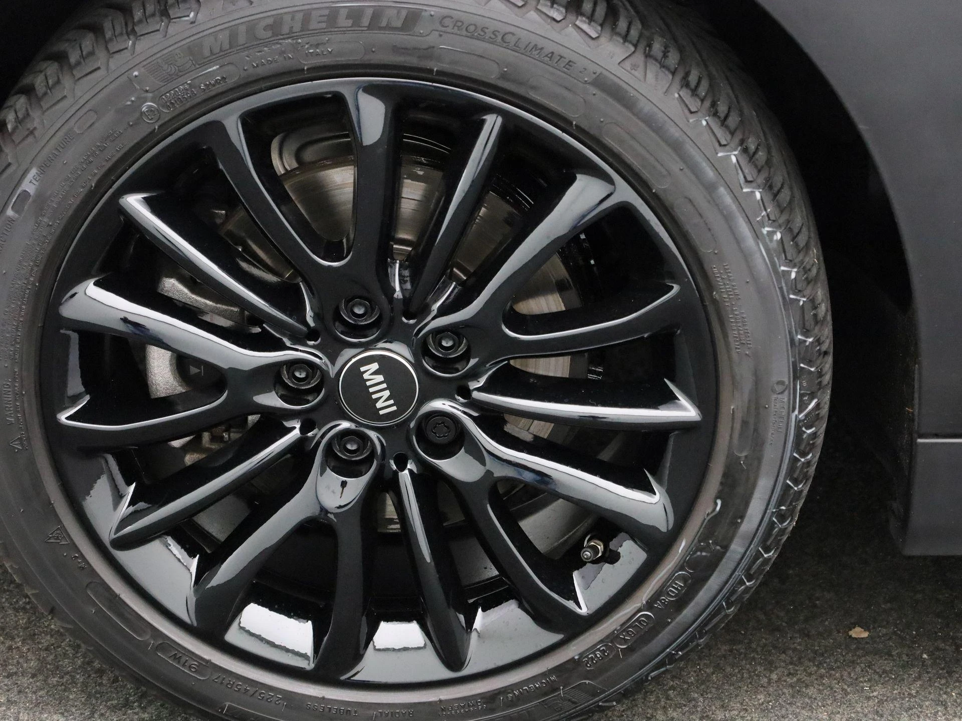 MINI-Clubman-image-11