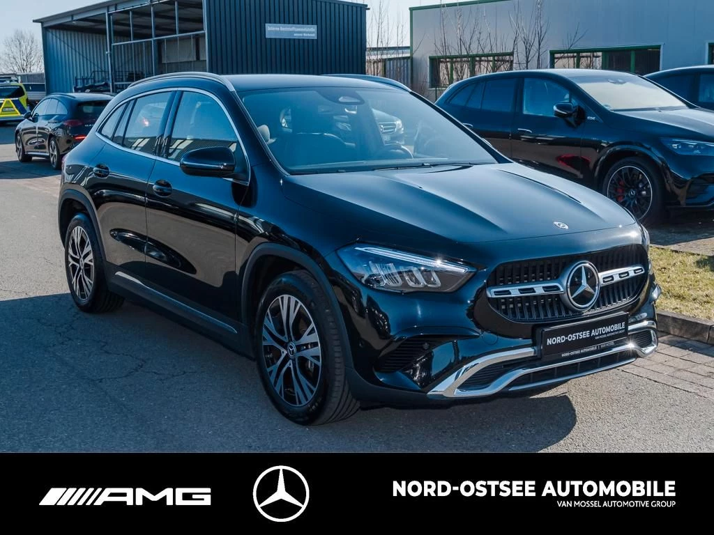 Mercedes-Benz GLA 200 PROGRESSIVE DISTRO NAVI AHK KAMERA SHZ ProgressiveC118 GLA 200 PROGRESSIVE DISTRO NAVI AHK KAMERA SHZ Progressive