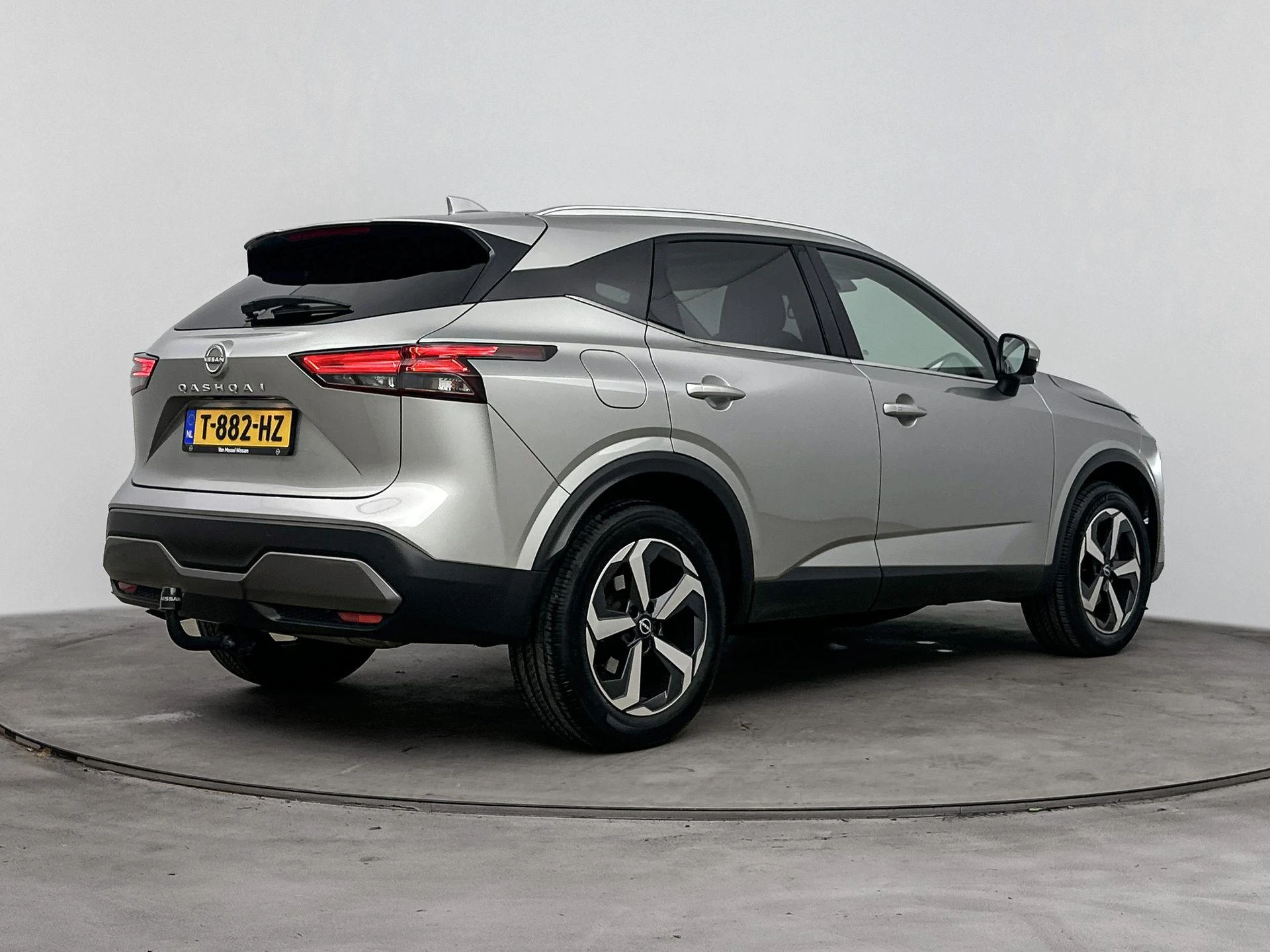 Nissan-QASHQAI-image-3