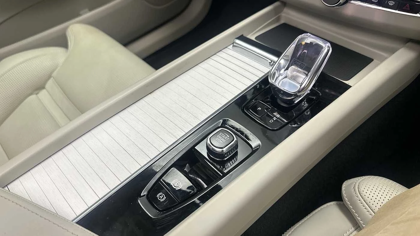 Volvo-XC60-image-17