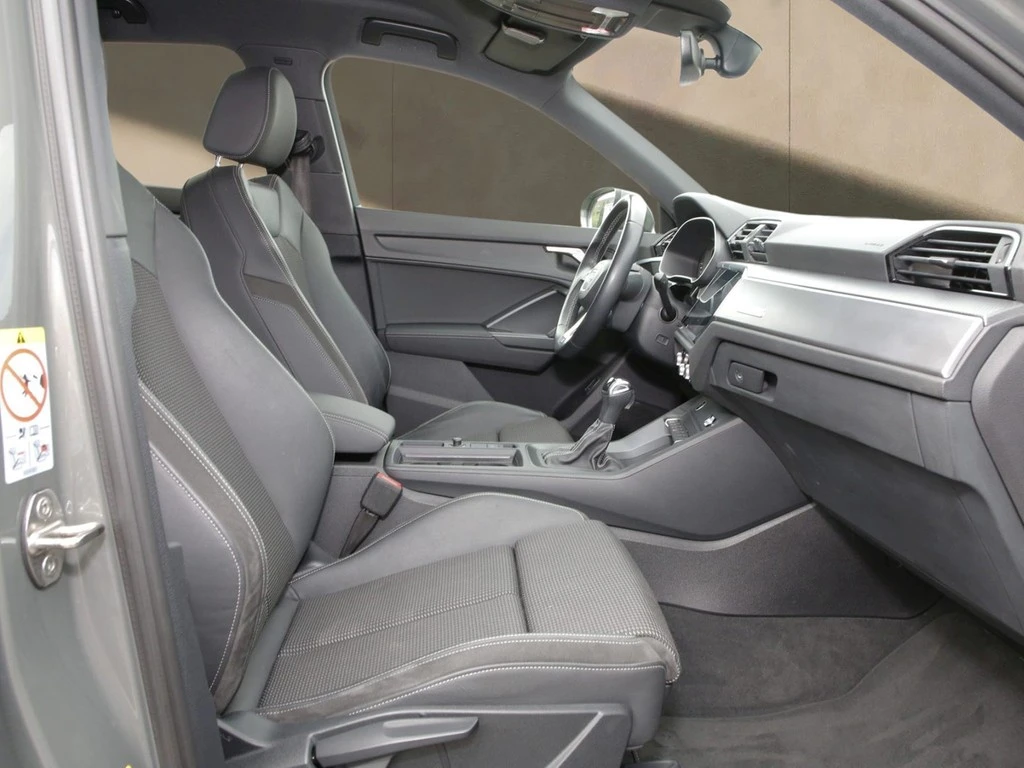Audi-Q3-image-9